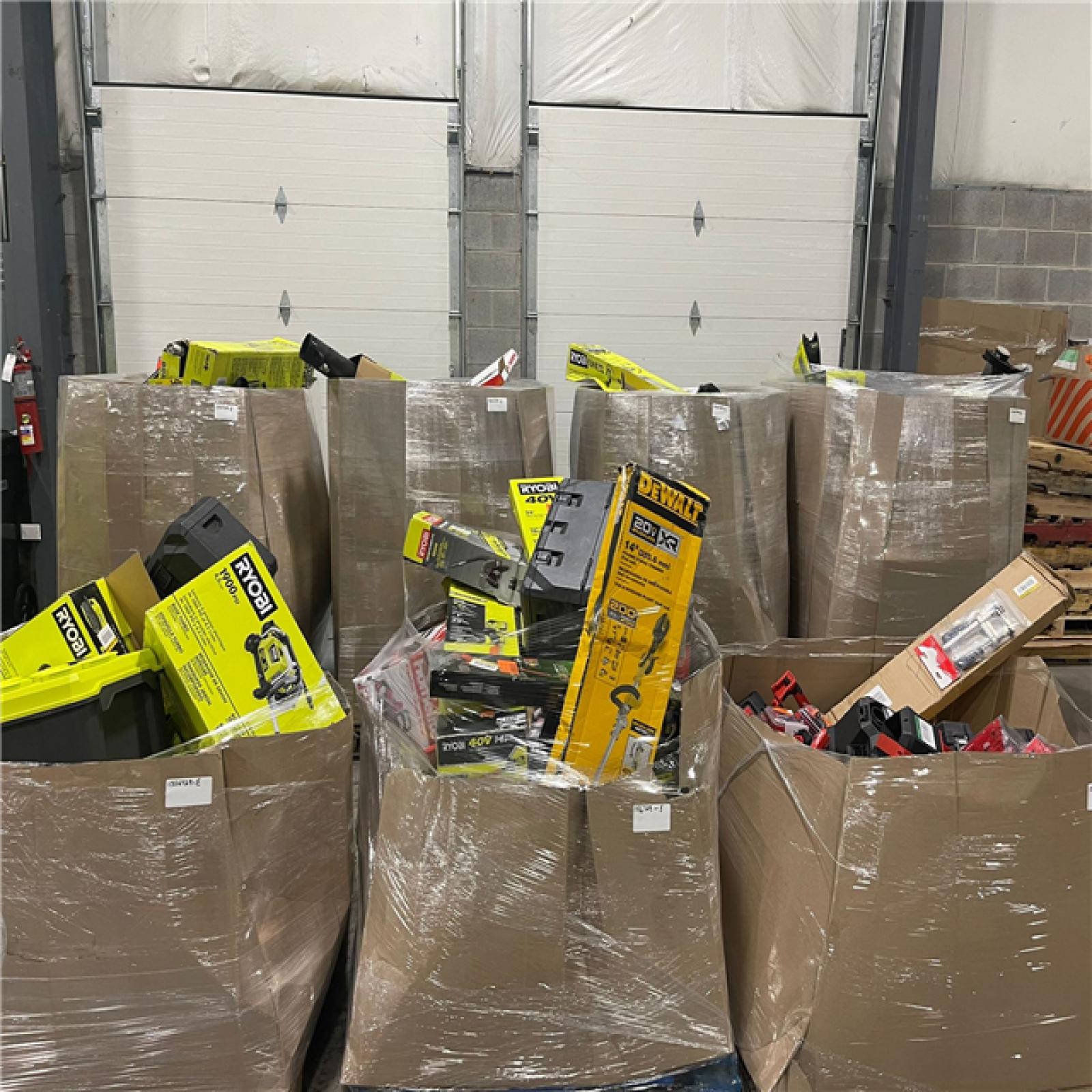 Pittston Location As-Is Power Tools Partial Truckload (7 pallets) 1356729-E