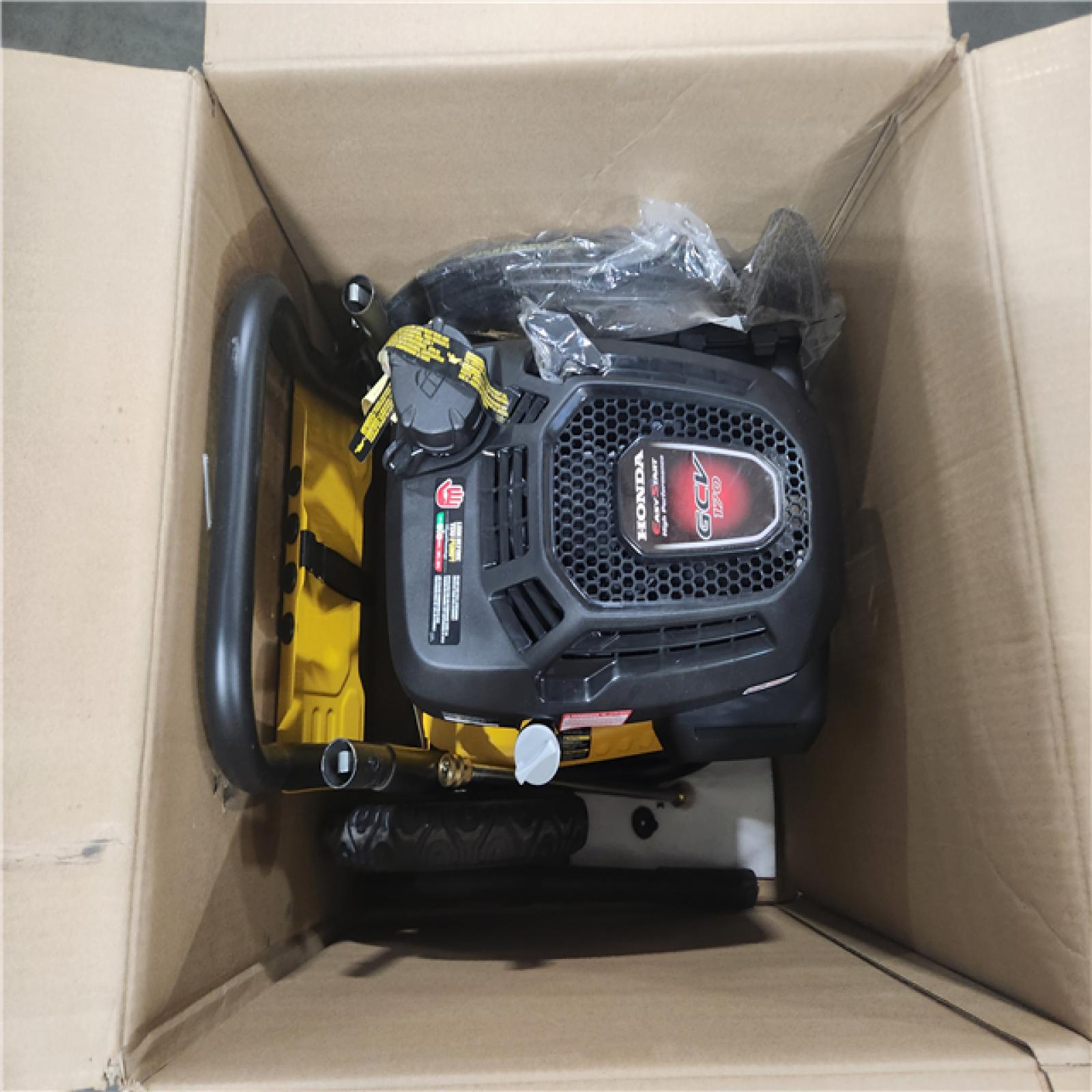 California AS-IS Dewalt 3100 PSI Pressure Washer W/ Honda Easy start GCV 170 Motor