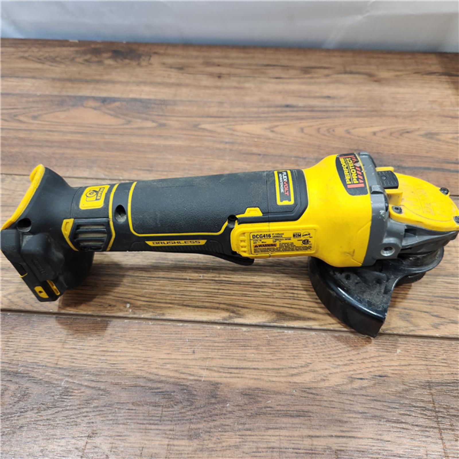 AS-IS 20V XR Cordless 4-1/2. in. to 5 in. Variable Speed Angle Grinder (Tool Only)