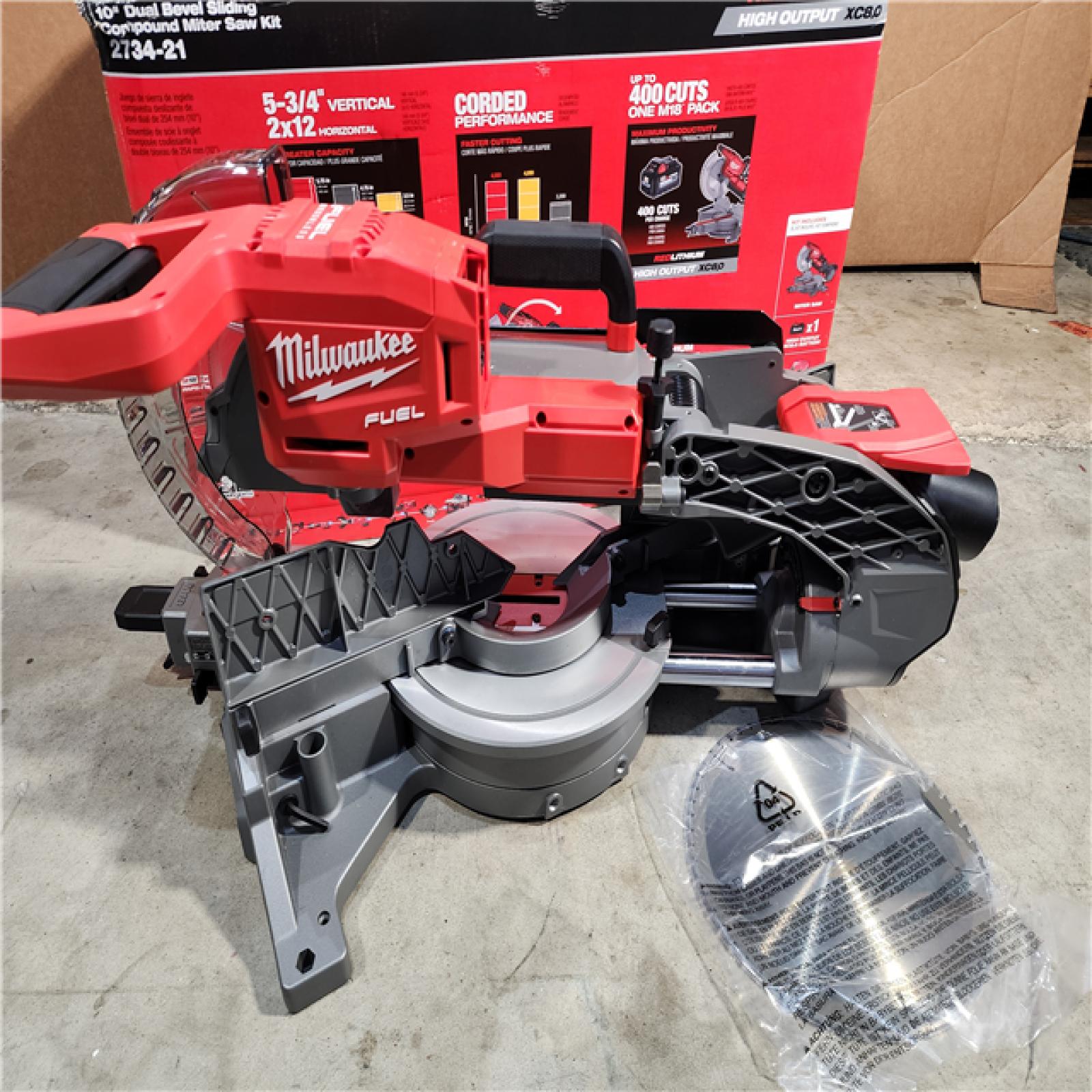 HOUSTON LOCATION - AS-IS (APPEARS LIKE NEW) M18 FUEL 18V 10 in. Lithium-Ion Brushless Cordless Dual Bevel Sliding Compound Miter Saw Kit with One 8.0 Ah Battery