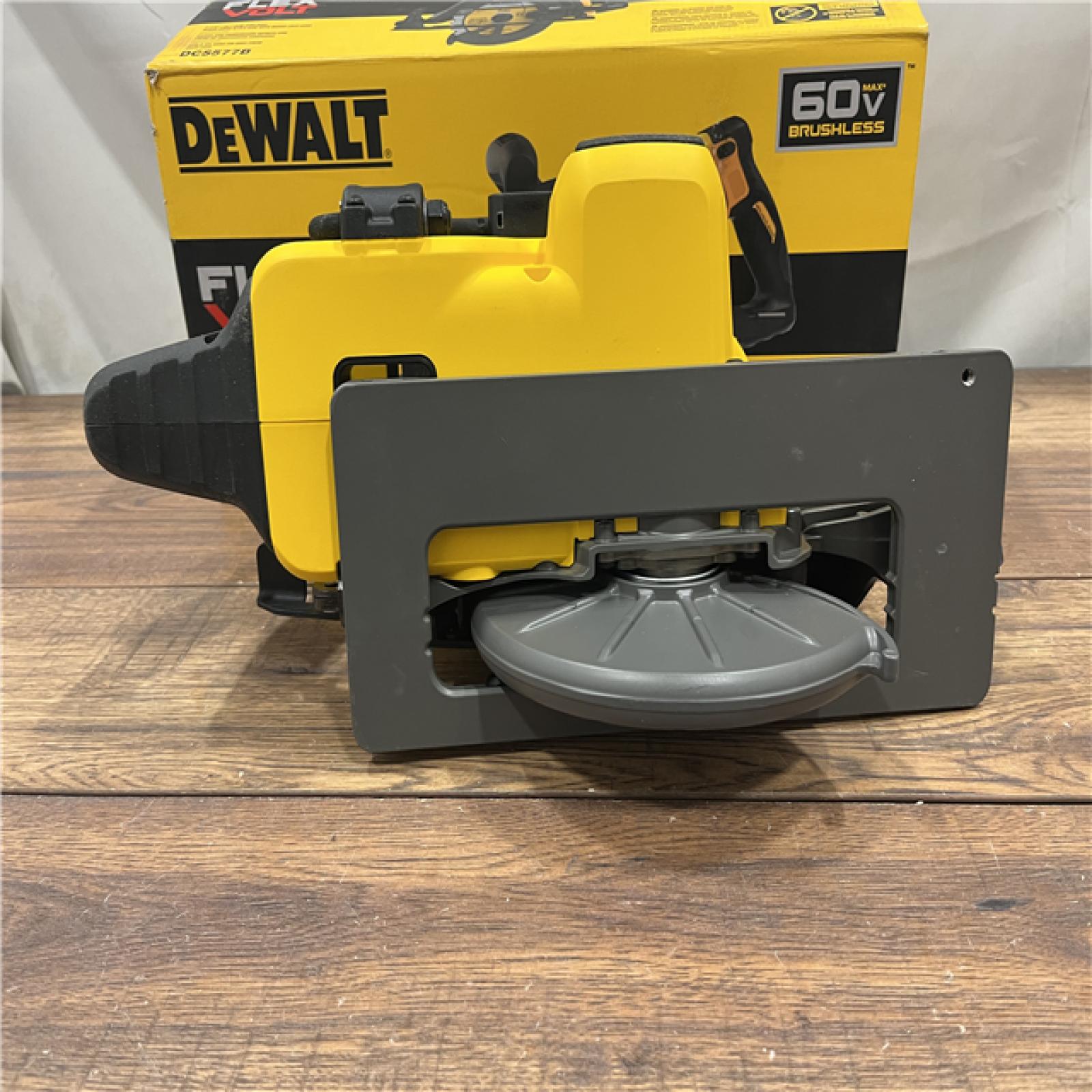 AS-IS DEWALT FLEXVOLT 60V MAX Cordless Brushless 7-1/4 in. Wormdrive Style Circular Saw (Tool Only)