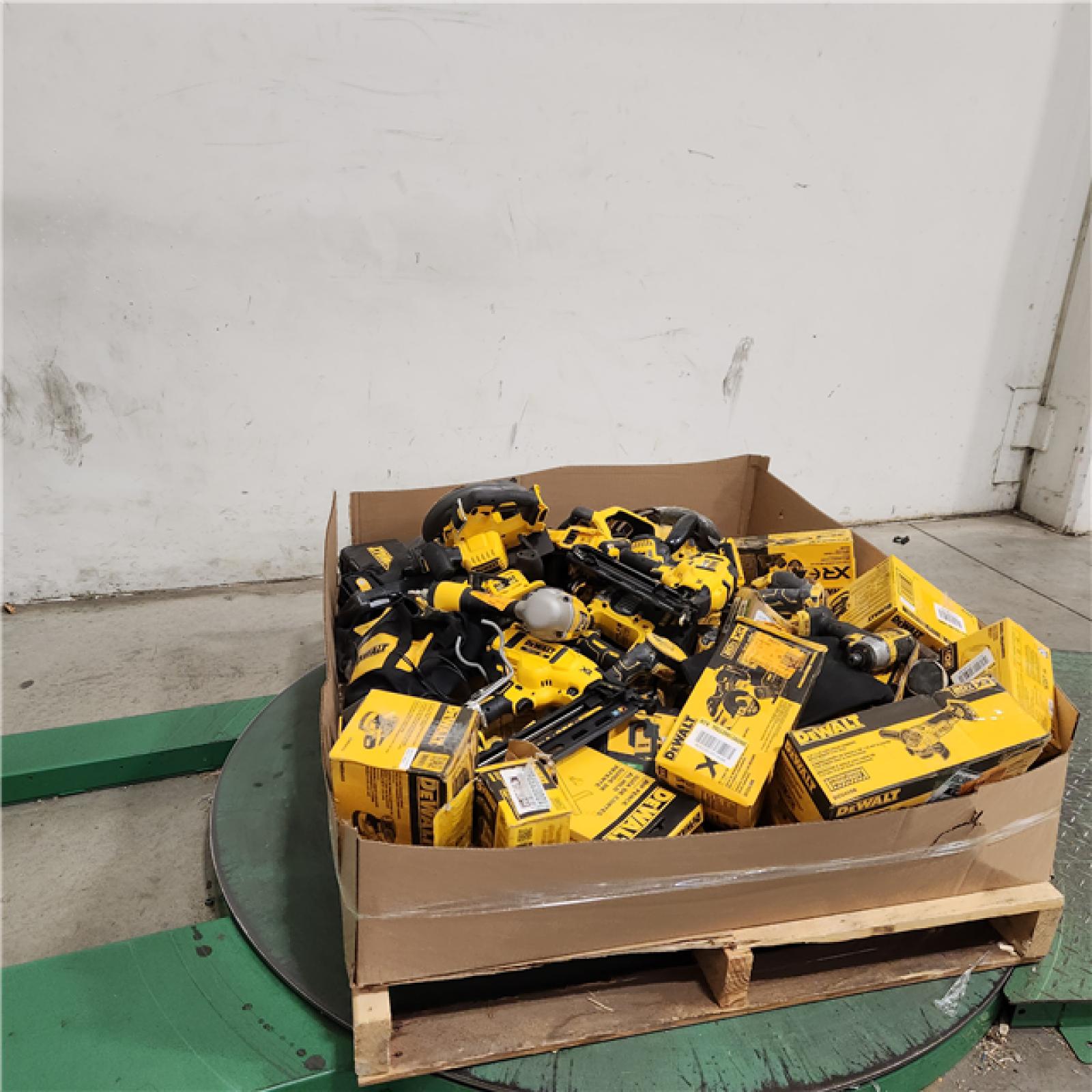 Dallas Location - As-Is DEWALT Tool Pallet