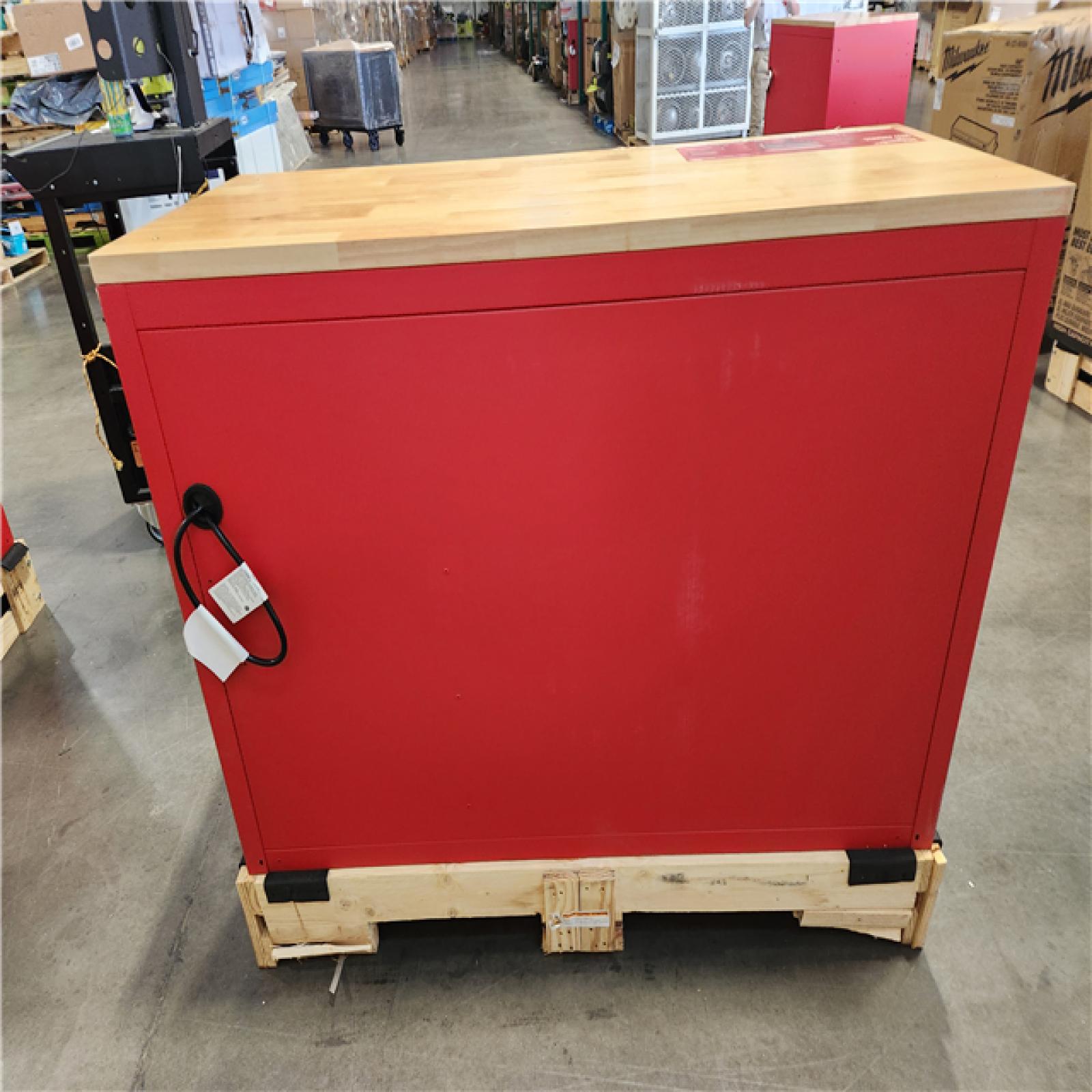 DALLAS LOCATION - Milwaukee Tool Storage 52 in. W Heavy Duty Red Mobile Workbench Cabinet