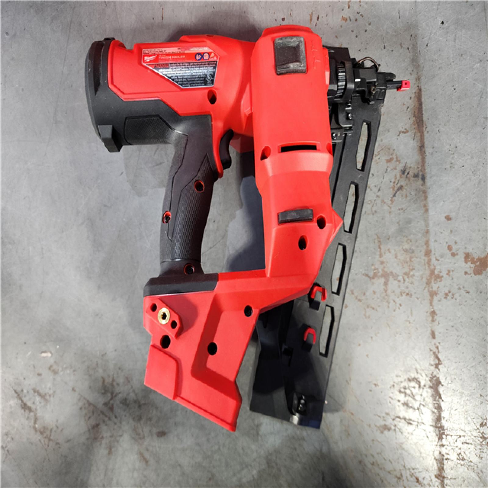 HOUSTON LOCATION - AS-IS (APPEARS LIKE NEW) Milwaukee 2841-20 18V Cordless Gen II 16 Gauge Angled Finish Nailer (Tool Only)