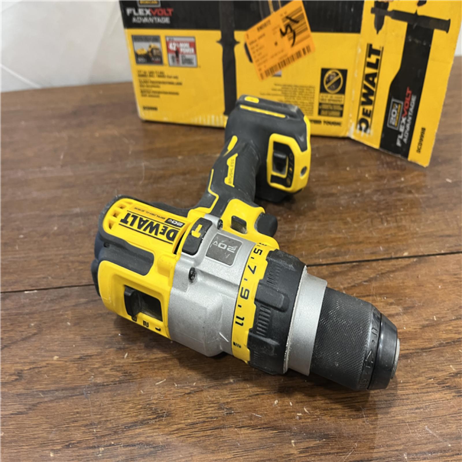 AS-ISDewalt DCD999B 20V MAX Flexvolt 1/2  Cordless Hammer Drill Bare Tool