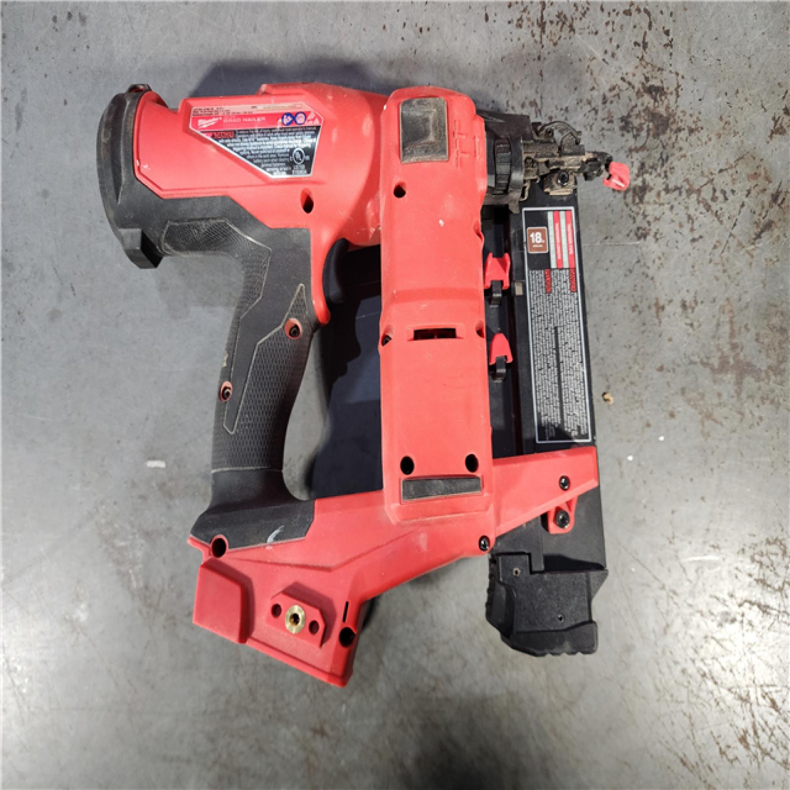 HOUSTON LOCATION - AS-IS Milwaukee M18 Fuel 18V Brushless 18-Gauge Brad Nailer 2746-20 (Bare Tool)