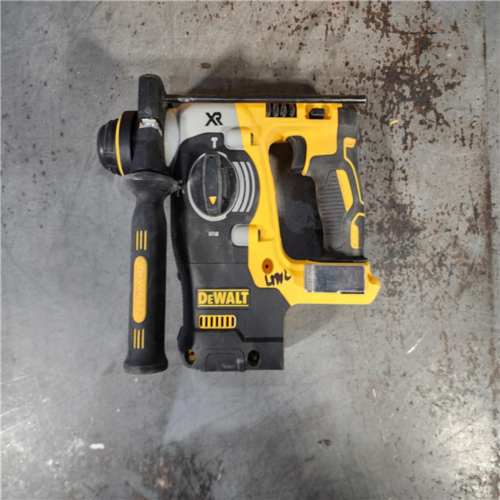 HOUSTON LOCATION - AS-IS Dewalt | SDS 20-V Cordless Rotary Hammer (TOOL ONLY)