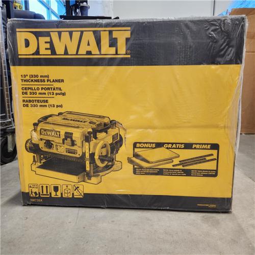 NEW DEWALT 13 2 Speed 3-Knife Thickness Planer