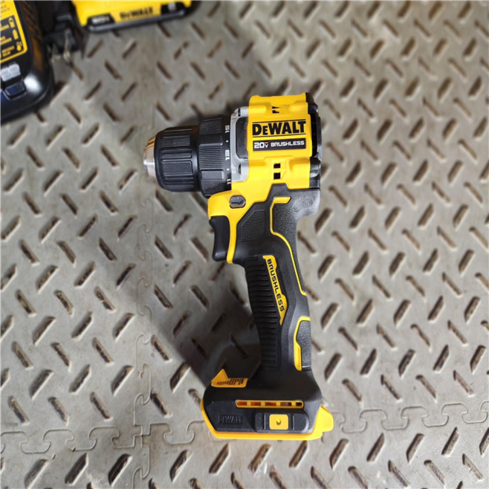 HOUSTON LOCATION - AS-IS (APPEARS LIKE NEW) DeWalt ATOMIC COMPACT SERIES 20V MAX* Brushless Cordless 1/2 in. Drill/Driver