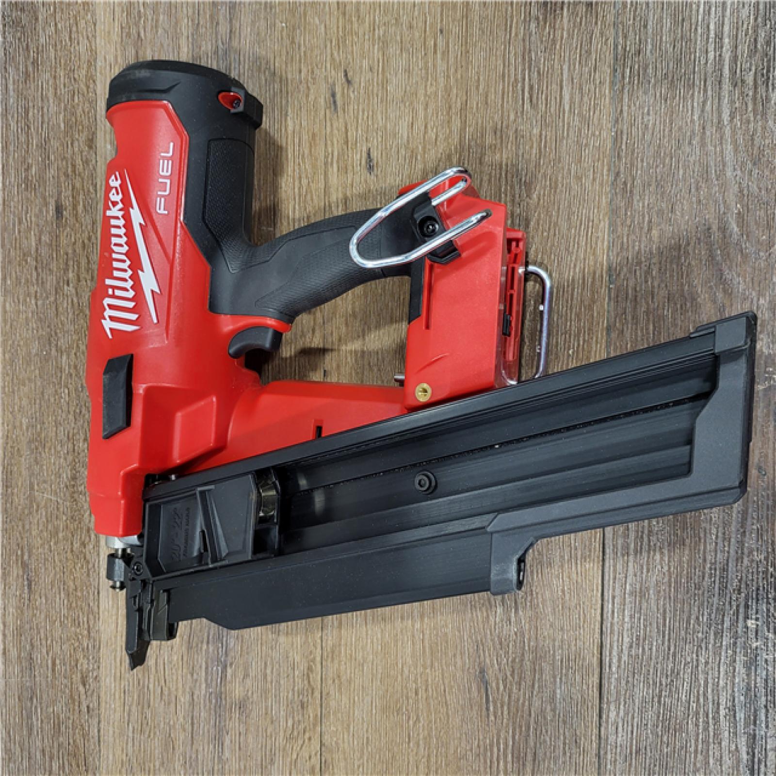 AS-IS Milwaukee 2744-20 M18 FUEL 21-Degree Cordless Framing Nailer (Tool Only)