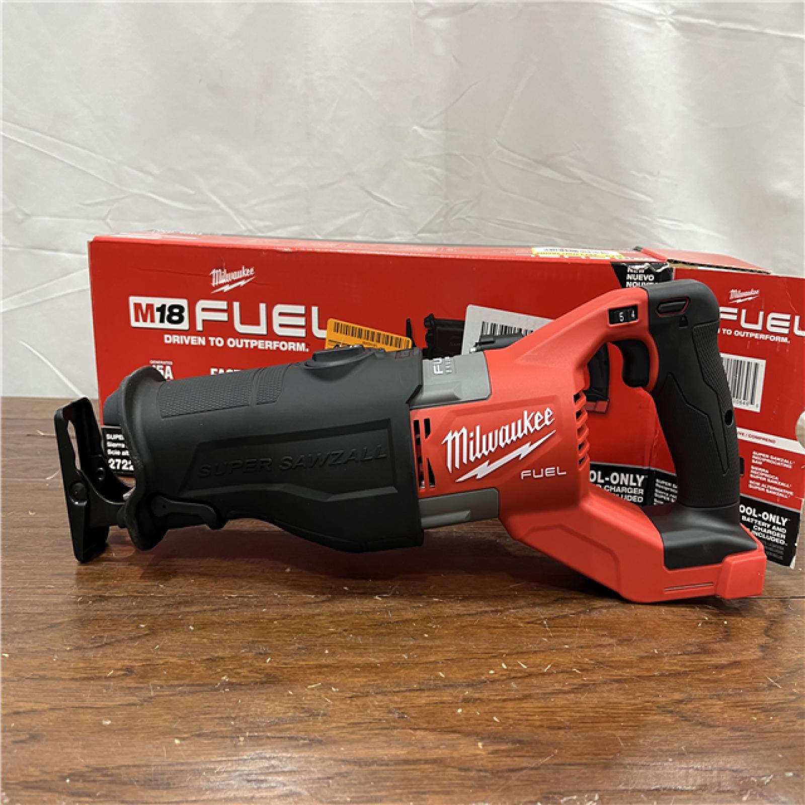 AS-IS Milwaukee M18 Fuel 18V Brushless Super Sawzall Reciprocating Saw 2722-20 (Bare Tool)