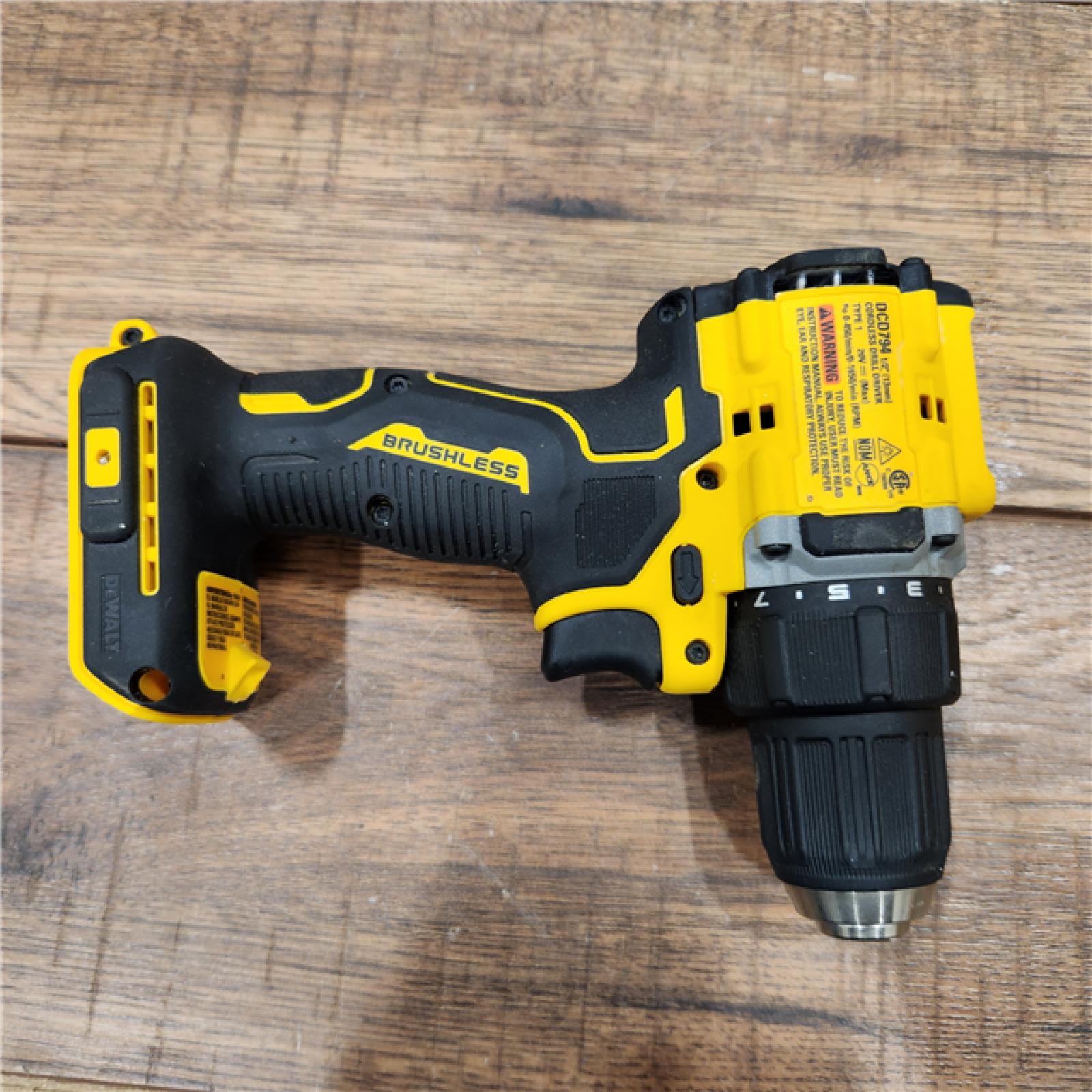 AS-IS DeWalt ATOMIC COMPACT SERIESâ„¢ 20V MAX* Brushless Cordless 1/2 in. Drill/Driver