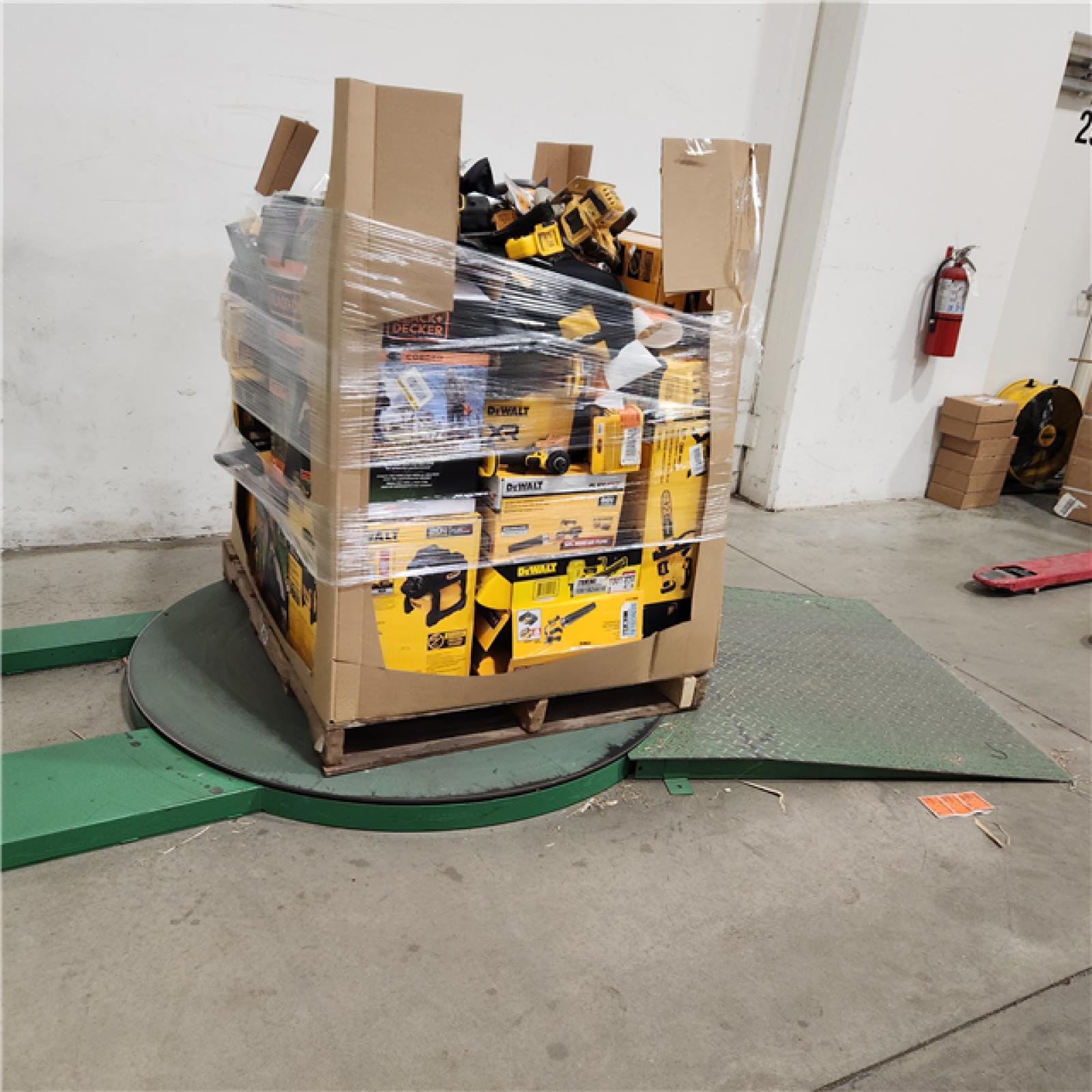 Dallas Location - As-Is DEWALT Tool Pallet