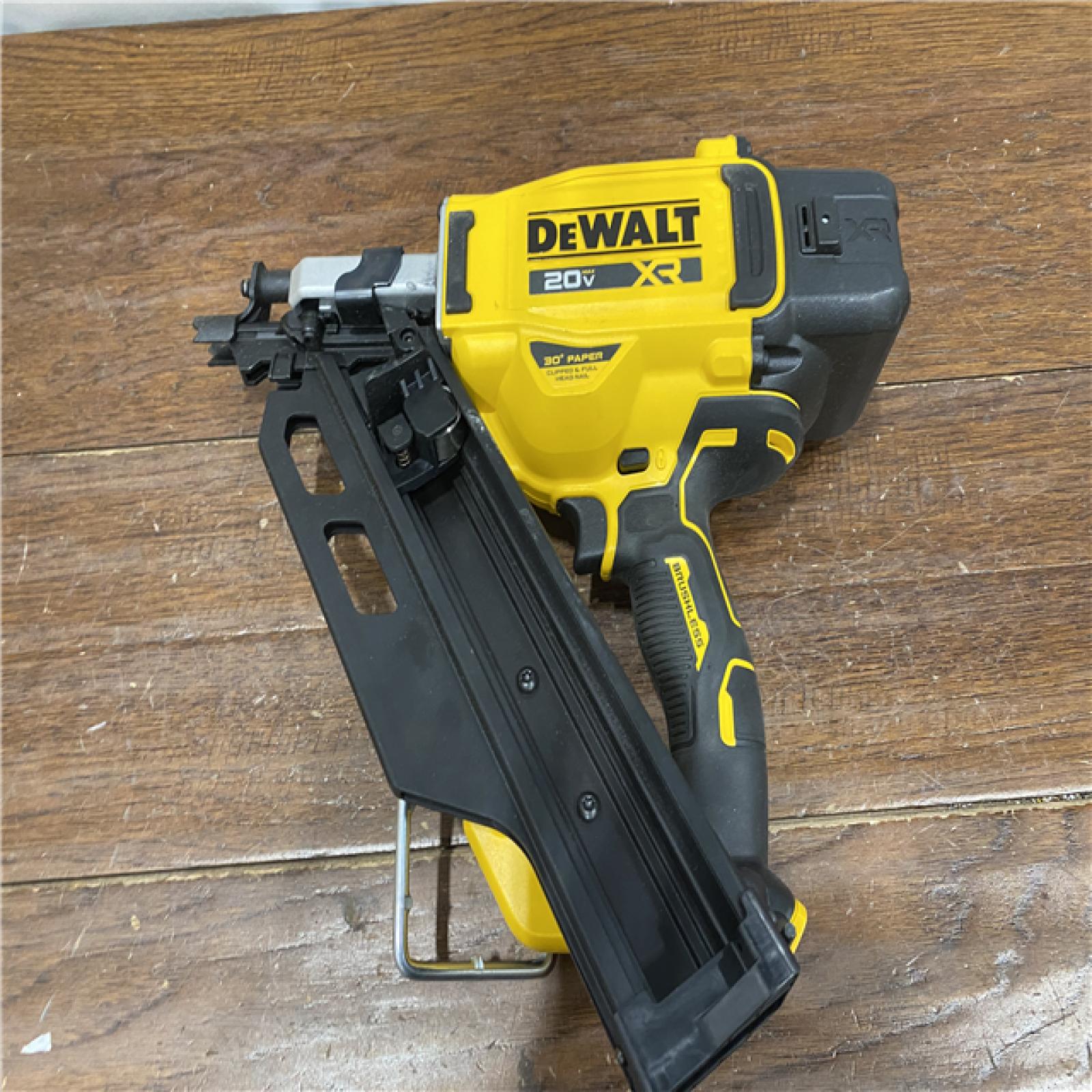 AS-ISDEWALT 20-Volt 30Â° Cordless Framing Nailer (Tool-Only)