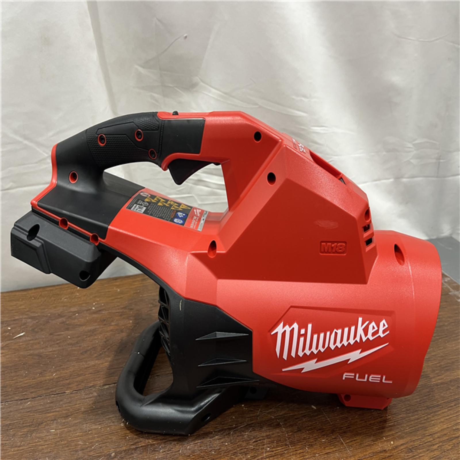 AS-ISMilwaukee M18 FUEL Dual Battery 145 Mph 600 CFM 18 V Battery Handheld Blower Tool Only