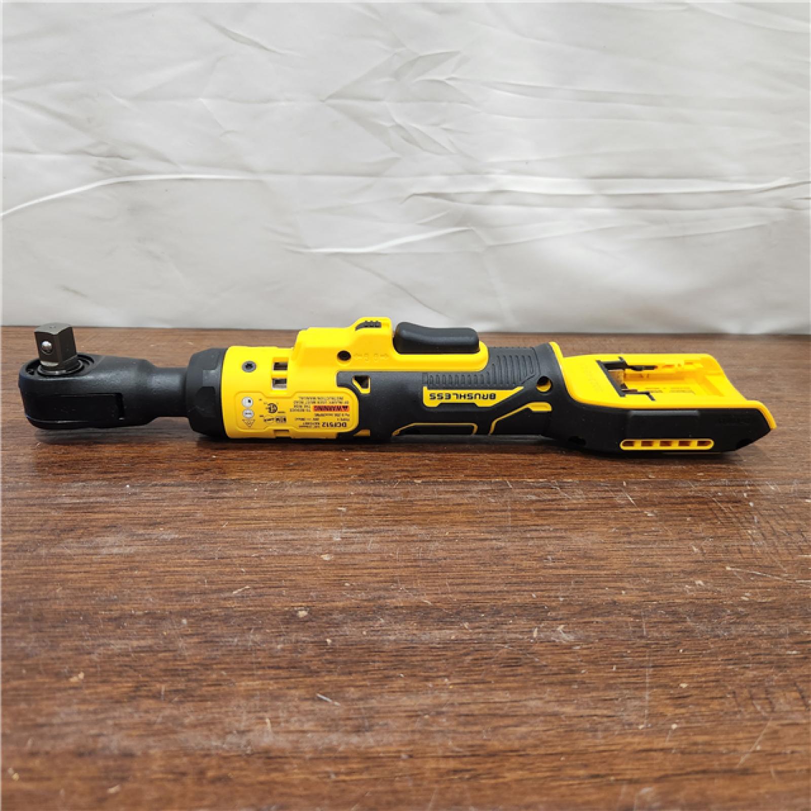 AS-IS ATOMIC 20V MAX Cordless 1/2 in. Ratchet (Tool Only)