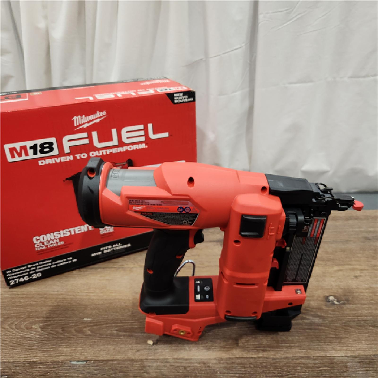 AS-IS Milwaukee M18 FUEL 18 Gauge Brad Nailer