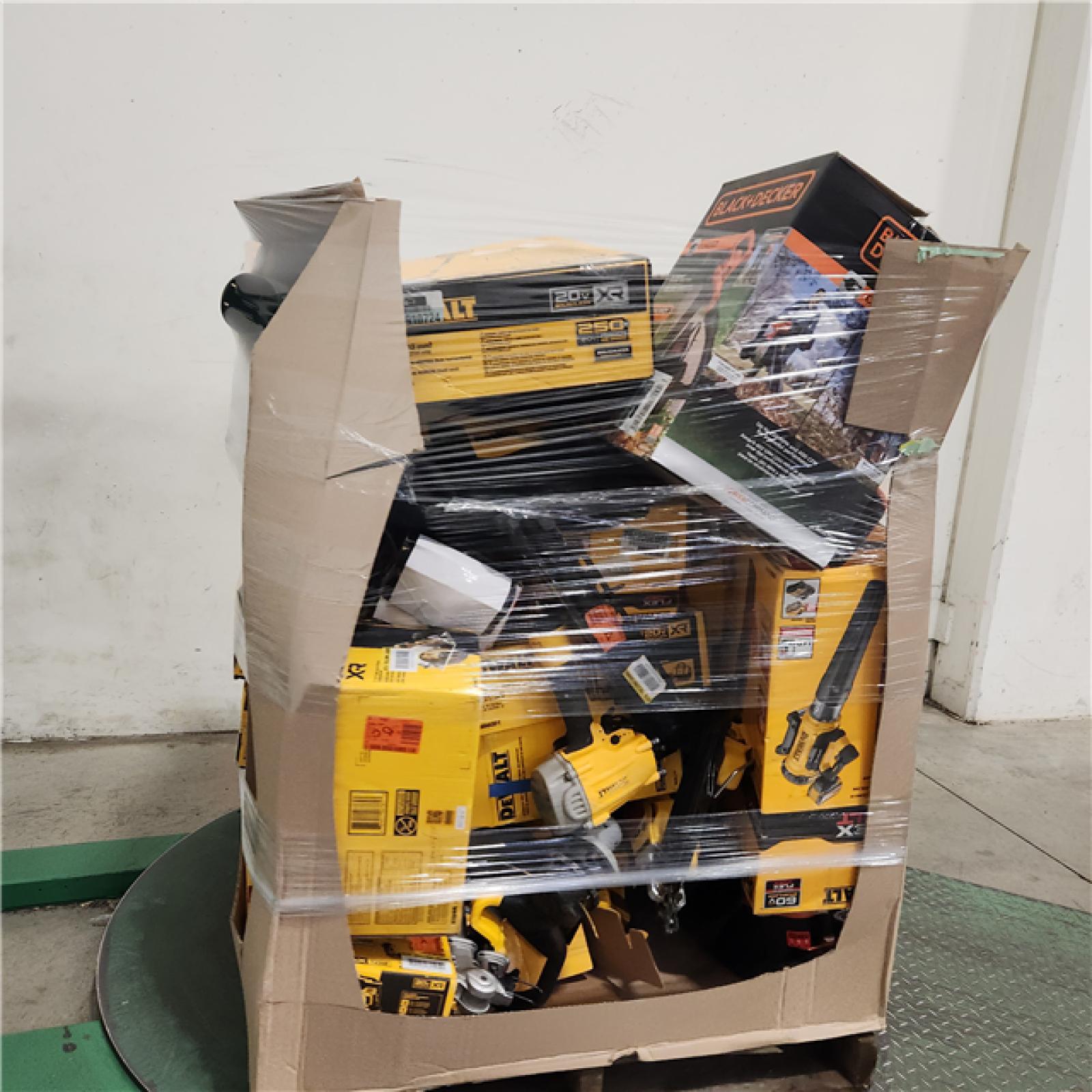 Dallas Location - As-Is DEWALT Tool Pallet