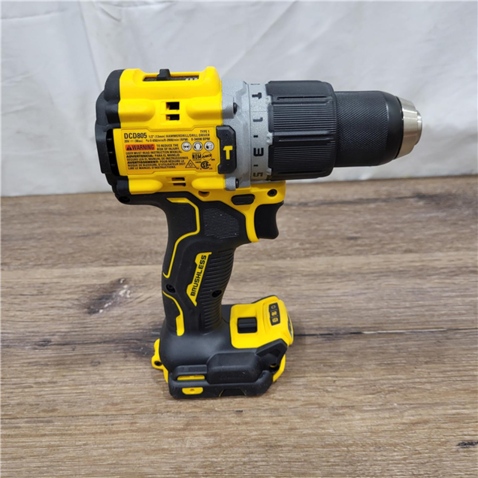 AS-IS DEWALT 20V MAX XR Lithium-Ion Brushless Cordless 1/2 Hammer Drill/Driver Kit