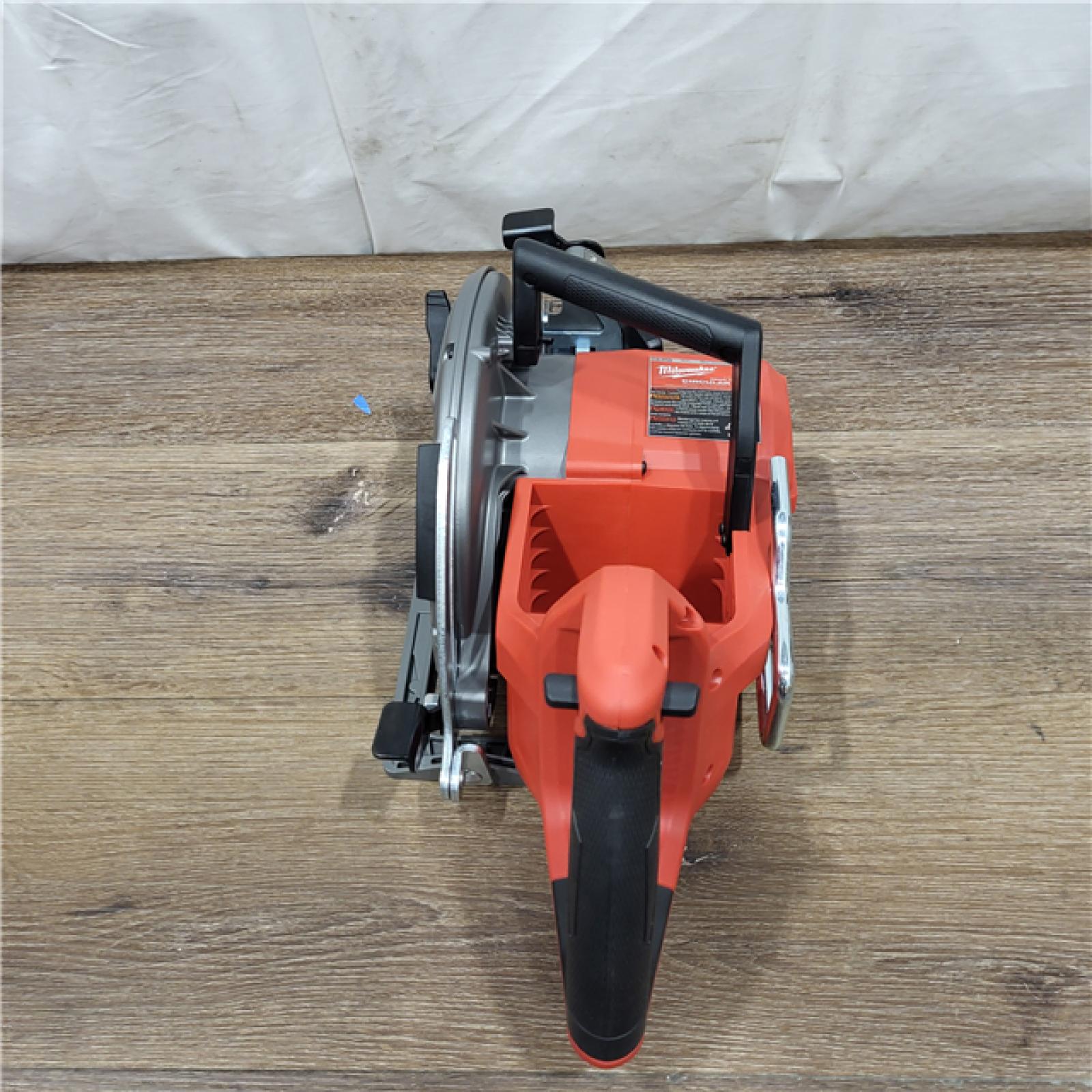 AS-IS Milwaukee 2830-20 Rear Handle Circular Saw M18 FUEL 7-1/4  Cordless Brushless Tool Only