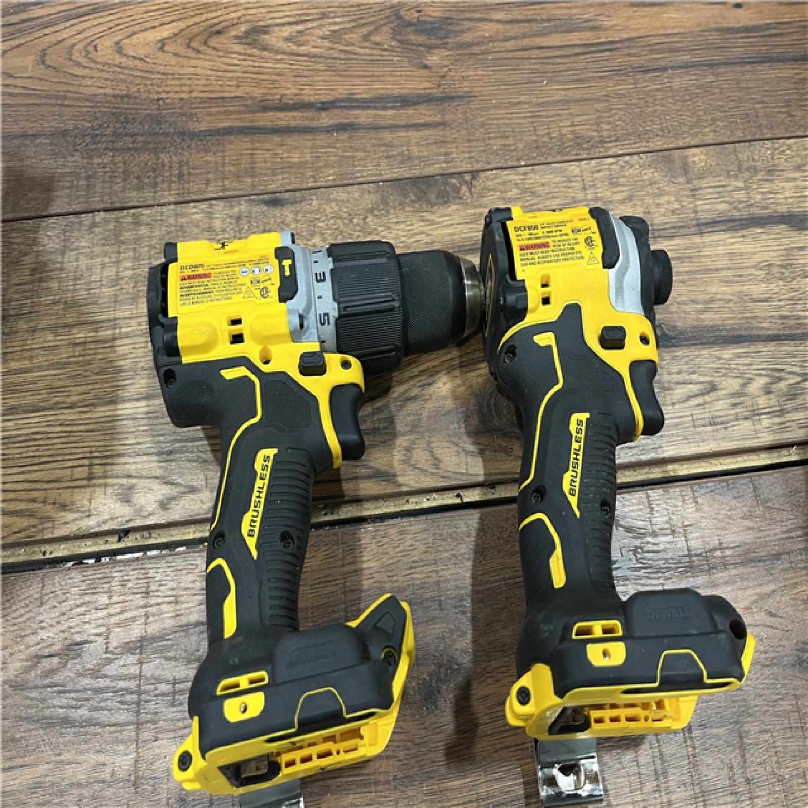 AS-IS DEWALT Hammer Drill /Impact Driver Combo Kit