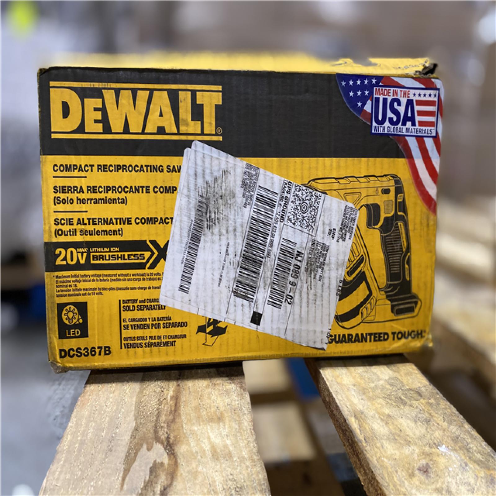 NEW! - DEWALT 20V MAX XR Cordless Brushless Compact Reciprocating Saw (Tool Only)