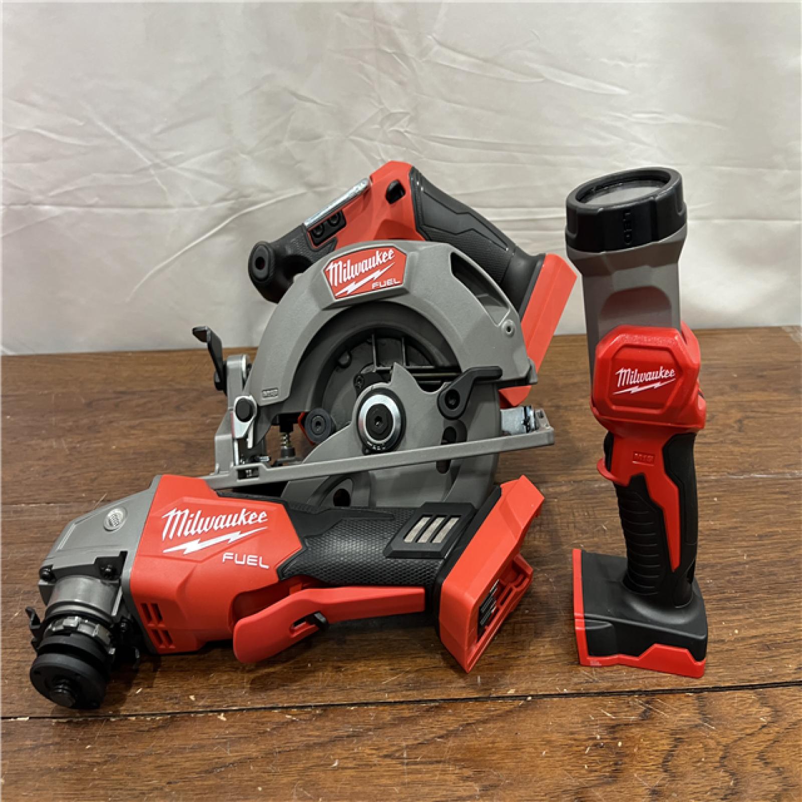 AS-ISMilwaukee  M18 FUEL 5-TOOL COMBO KIT