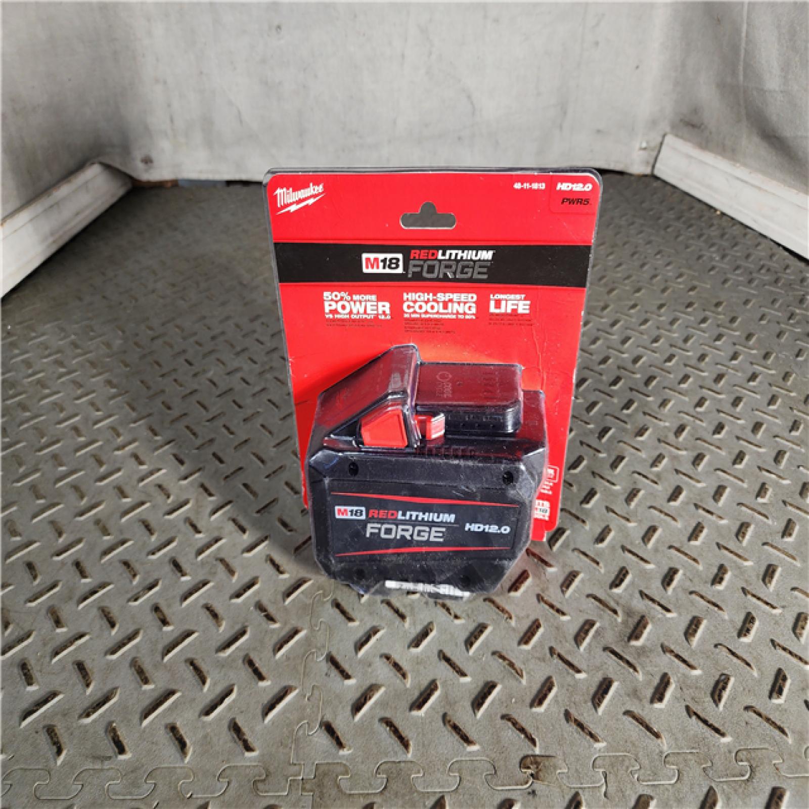 HOUSTON LOCATION - AS-IS (NEW) Milwaukee 48-11-1813 M18 REDLITHIUM FORGE High Output 12.0Ah Battery Pack