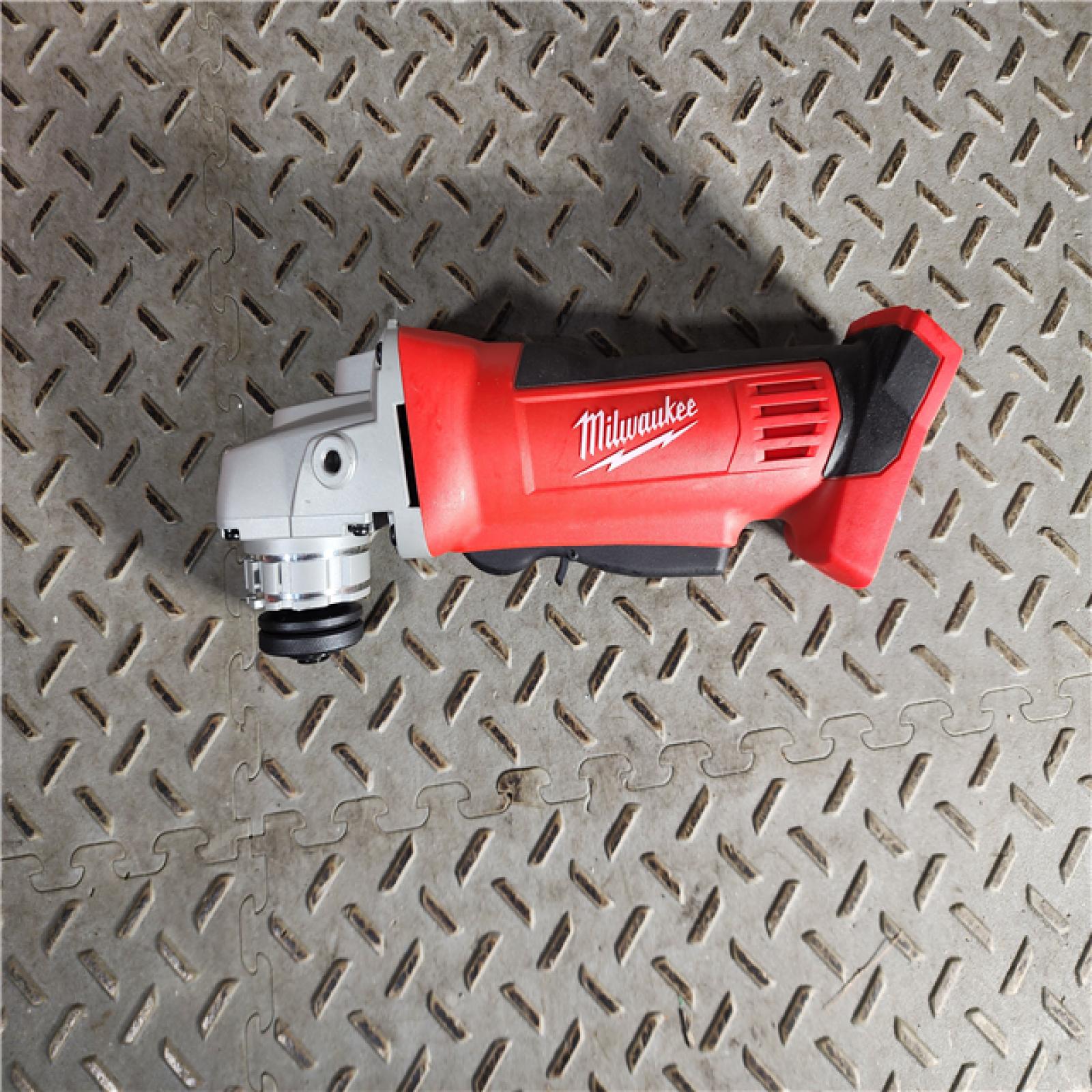 HOUSTON LOCATION - AS-IS Milwaukee 2880-20 M18 FUEL 18-Volt Lithium-Ion Brushless Cordless 4-1/2 in./5 in. Grinder W/Paddle Switch (Tool-Only)