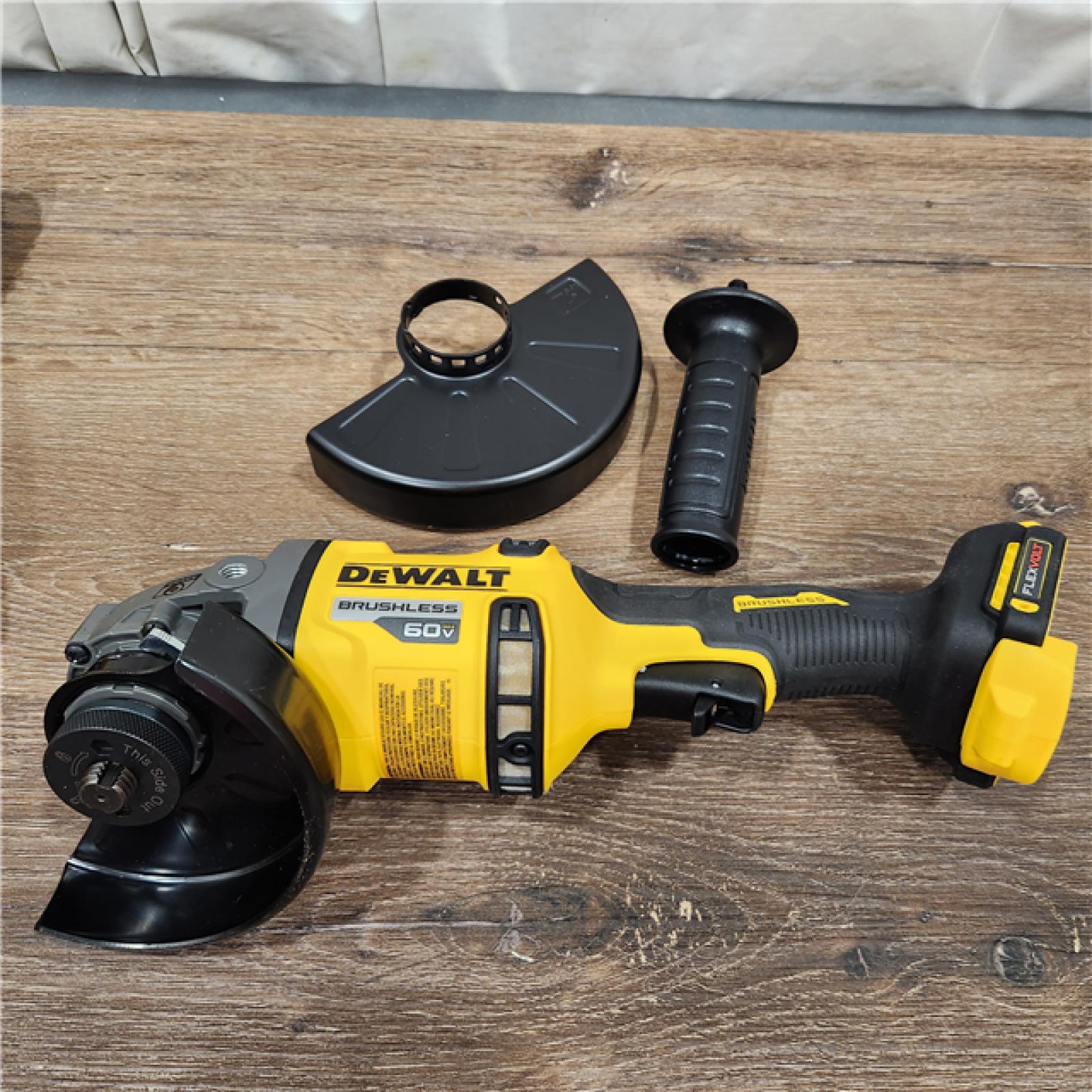 AS-IS DeWalt Flexvolt 60V Max Cordless Grinder  4.5 in; 6 in  Kit  1 KT (115-DCG418X2)