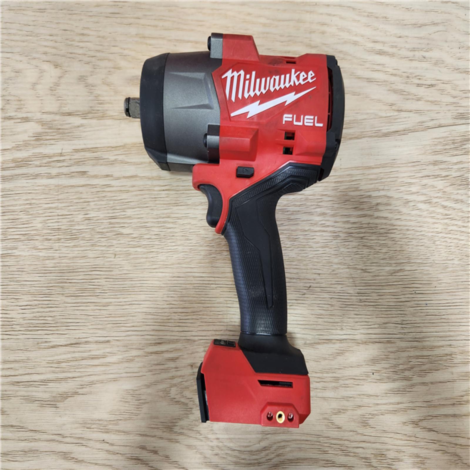 Phoenix Location Appears NEW Milwaukee M18 FUEL 18V Lithium-Ion Brushless Cordless 1/2 in. Impact Wrench with Friction Ring (Tool-Only) 2967-20