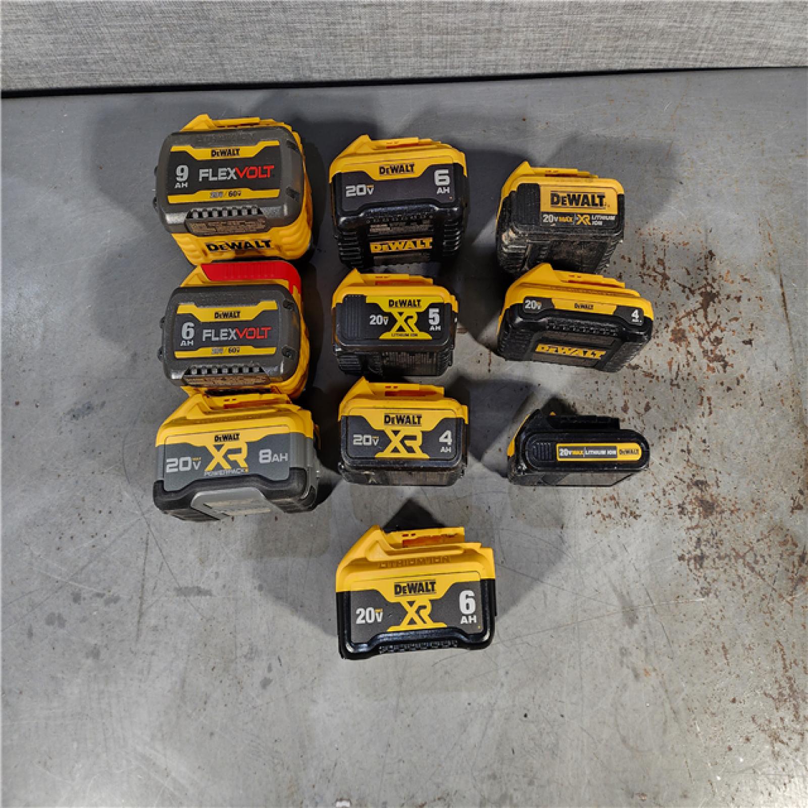 HOUSTON LOCATION - AS-IS DEWALT BATTERY PACK QTY - 15