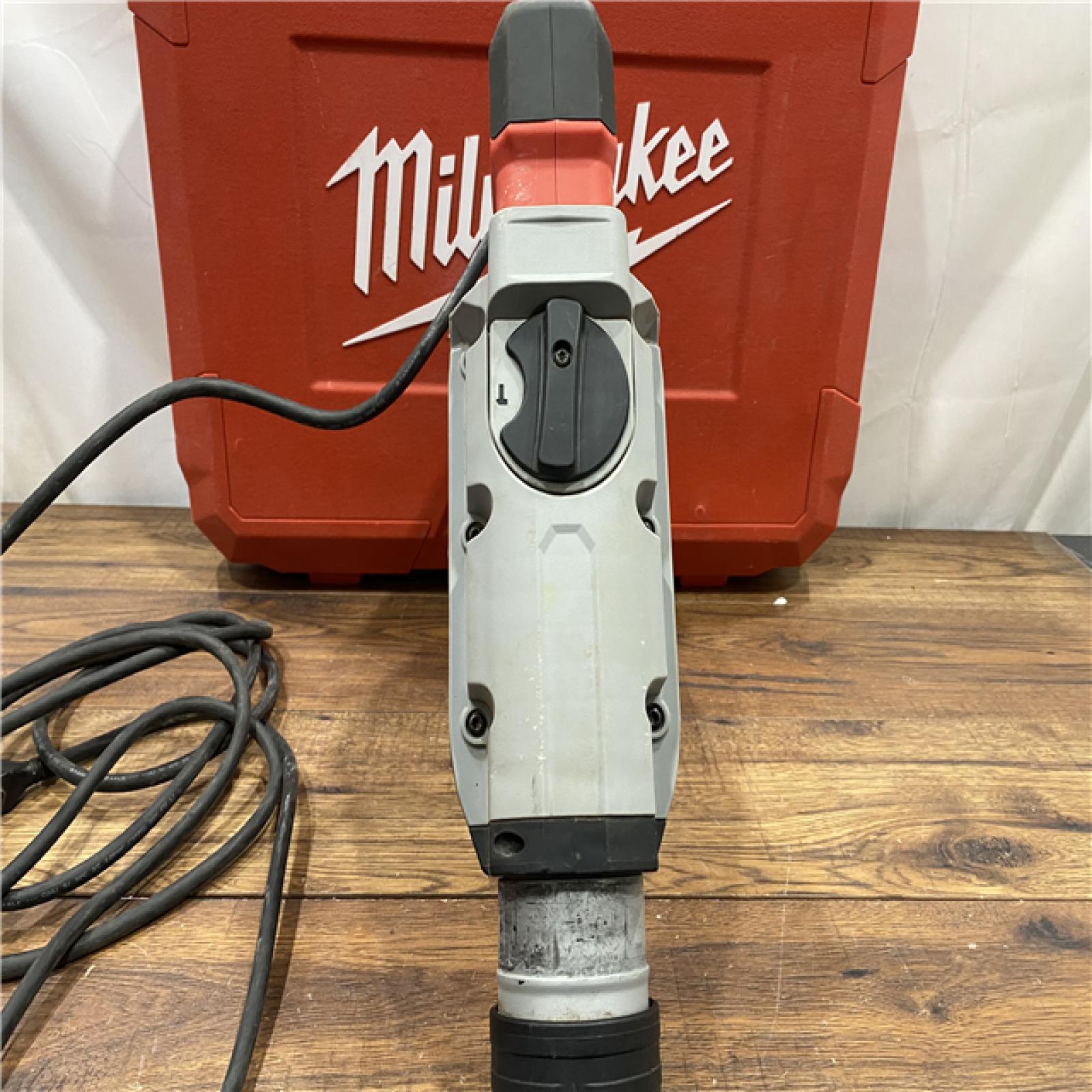 AS IS Milwaukee 15 Amp 1-3/4 in. SDS-MAX Corded Combination Hammer with E-Clutch