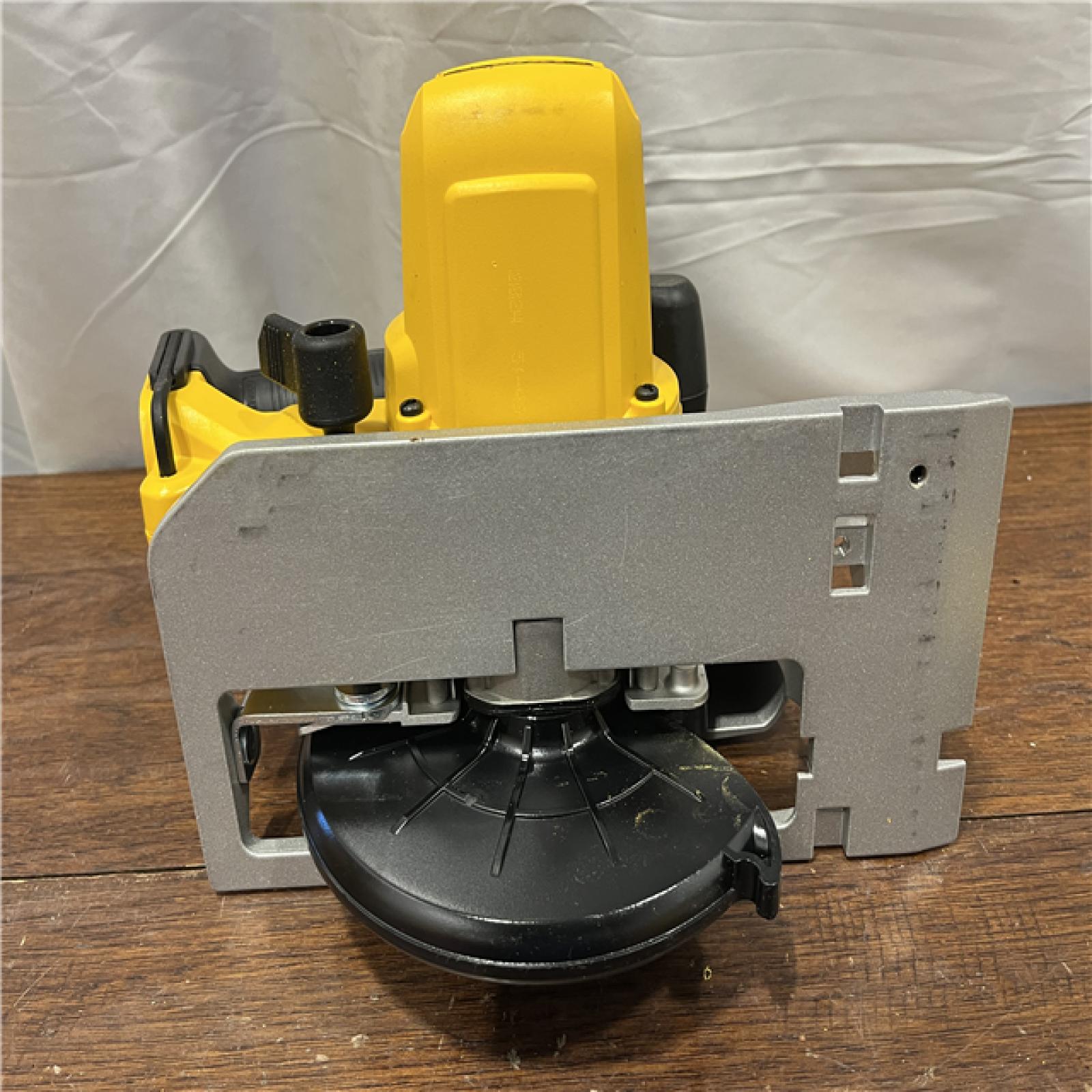 AS-ISDEWALT 6-1/2'' 165MM CIRCULAR SAW