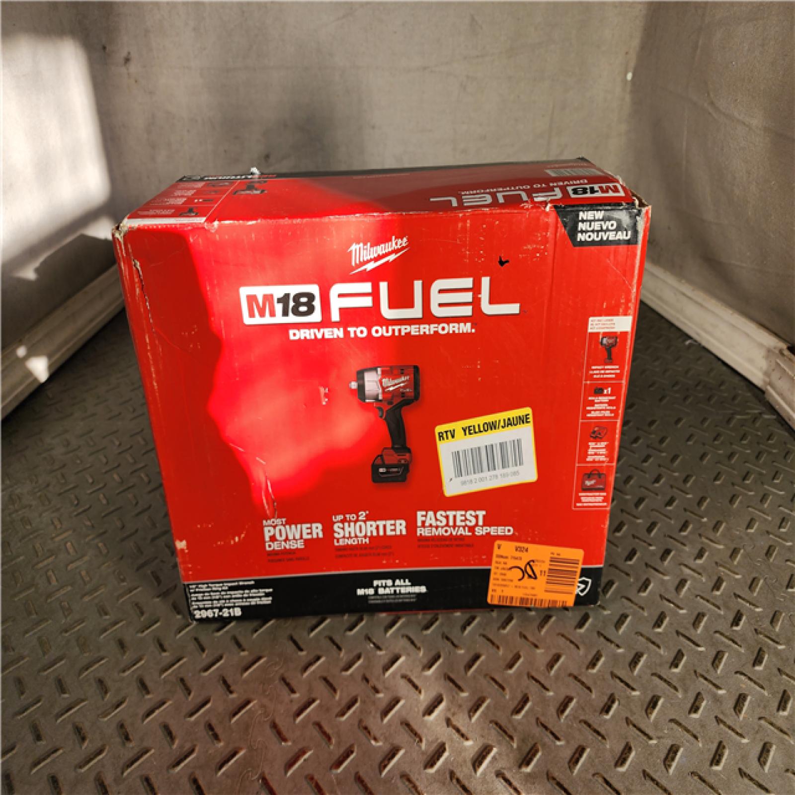 HOUSTON LOCATION - AS-IS (APPEARS LIKE NEW) Milwaukee M18 1/2 in. Cordless Brushless High Torque Impact Wrench Kit (Battery & Charger)