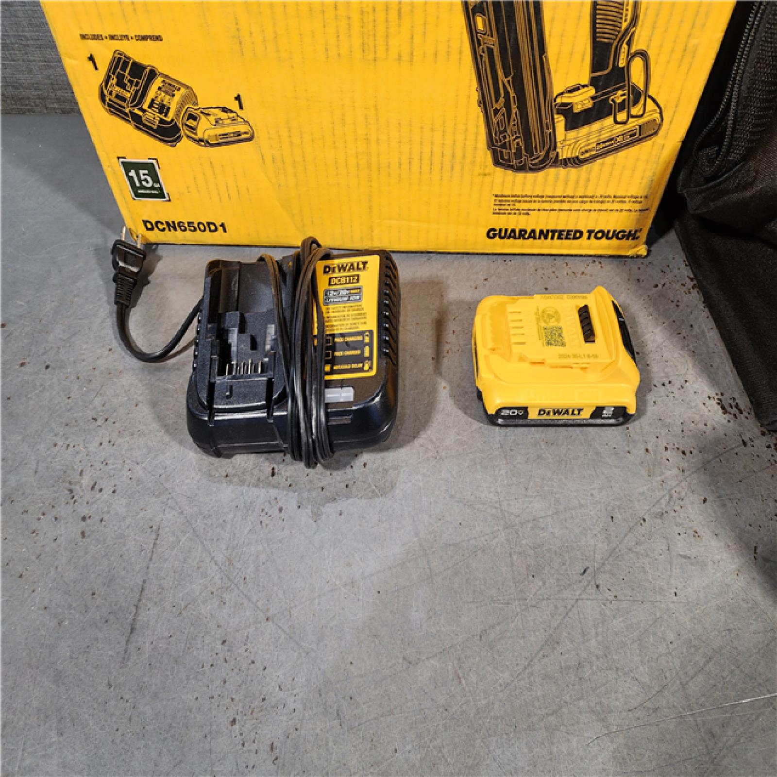 HOUSTON LOCATION - AS-IS DEWALT 20V MAX XR 15 Ga. Cordless 34 Deg Nailer 20 V