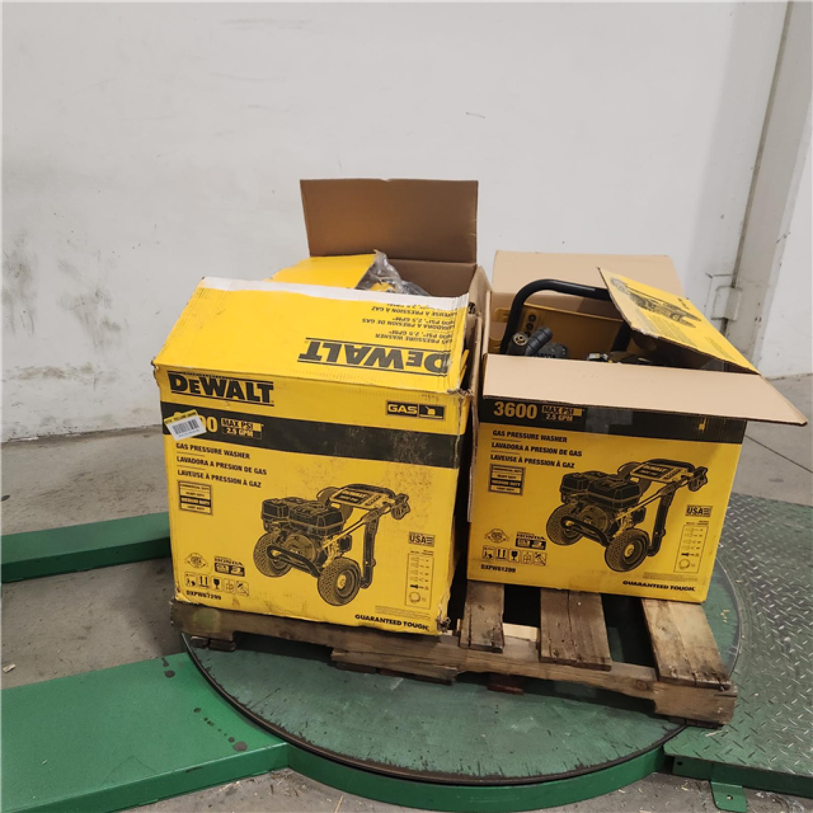 Dallas Location - As-Is DEWALT 3600 PSI 2.5 GPM Gas Pressure Washer ( Lot Of 3)