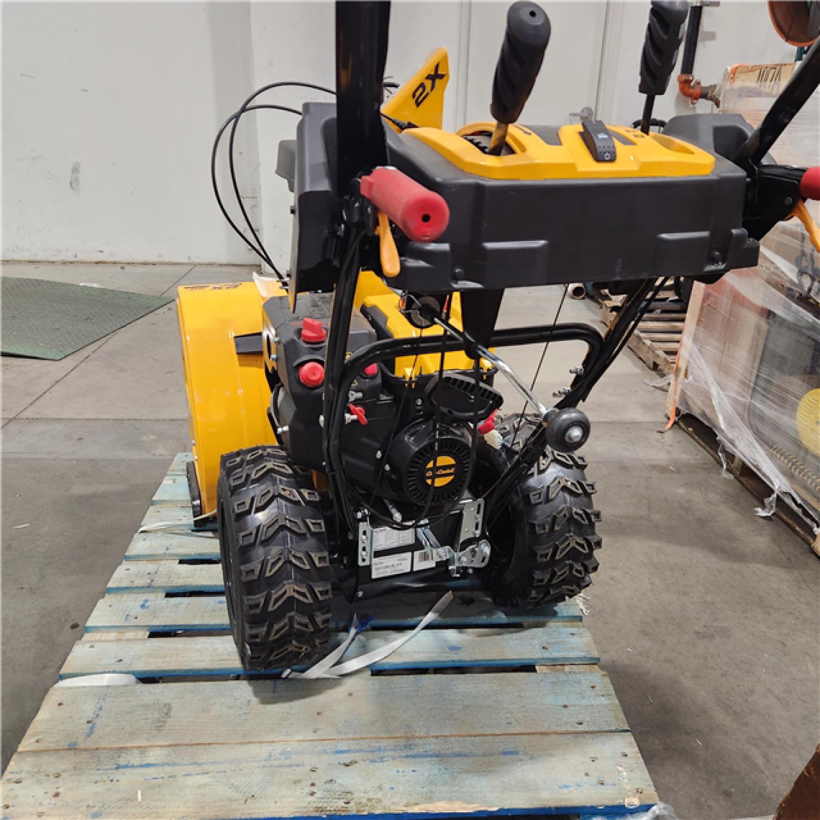 Dallas Location - As-Is Cub Cadet 2X 28 in. 272cc IntelliPower Two-Stage Electric Start Gas Snow Blower