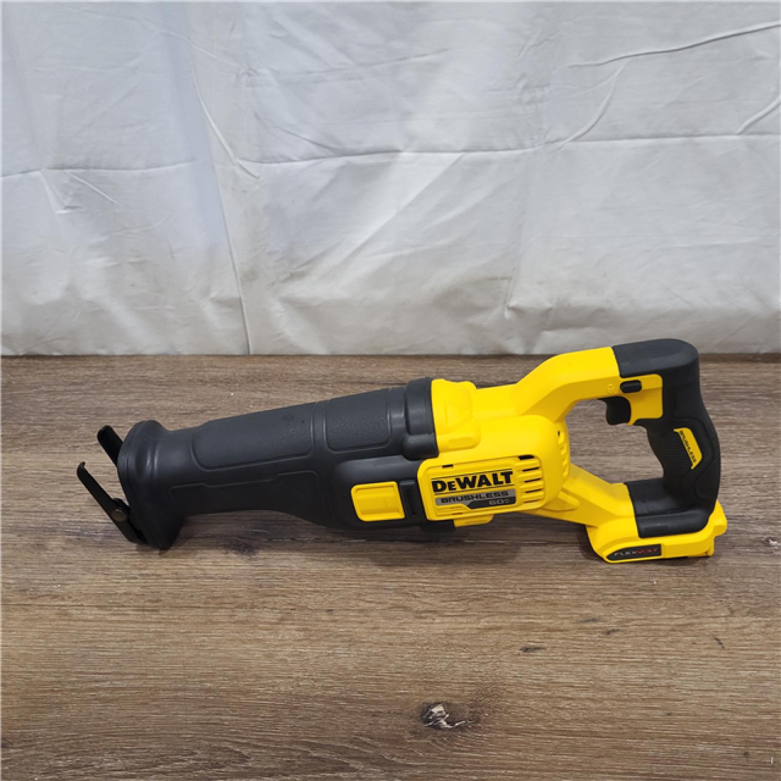 AS-IS DeWalt DCS389B FLEXVOLT 60V MAX Cordless Brushless Reciprocating Saw (Tool-Only)