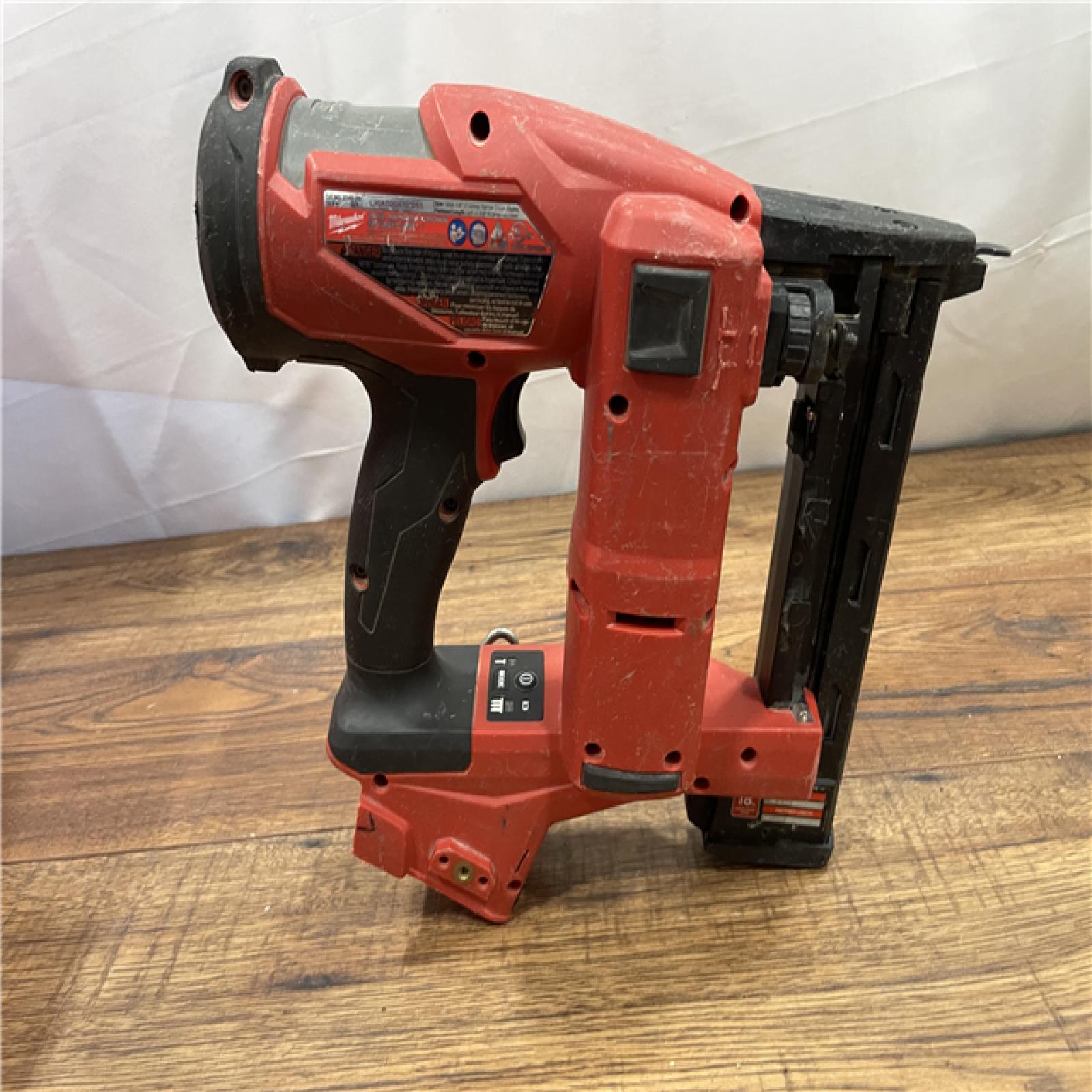 AS-IS Milwaukee M18 FUEL 18-Volt Lithium-Ion Brushless Cordless 18-Gauge 1/4 in. Narrow Crown Stapler (Tool-Only)