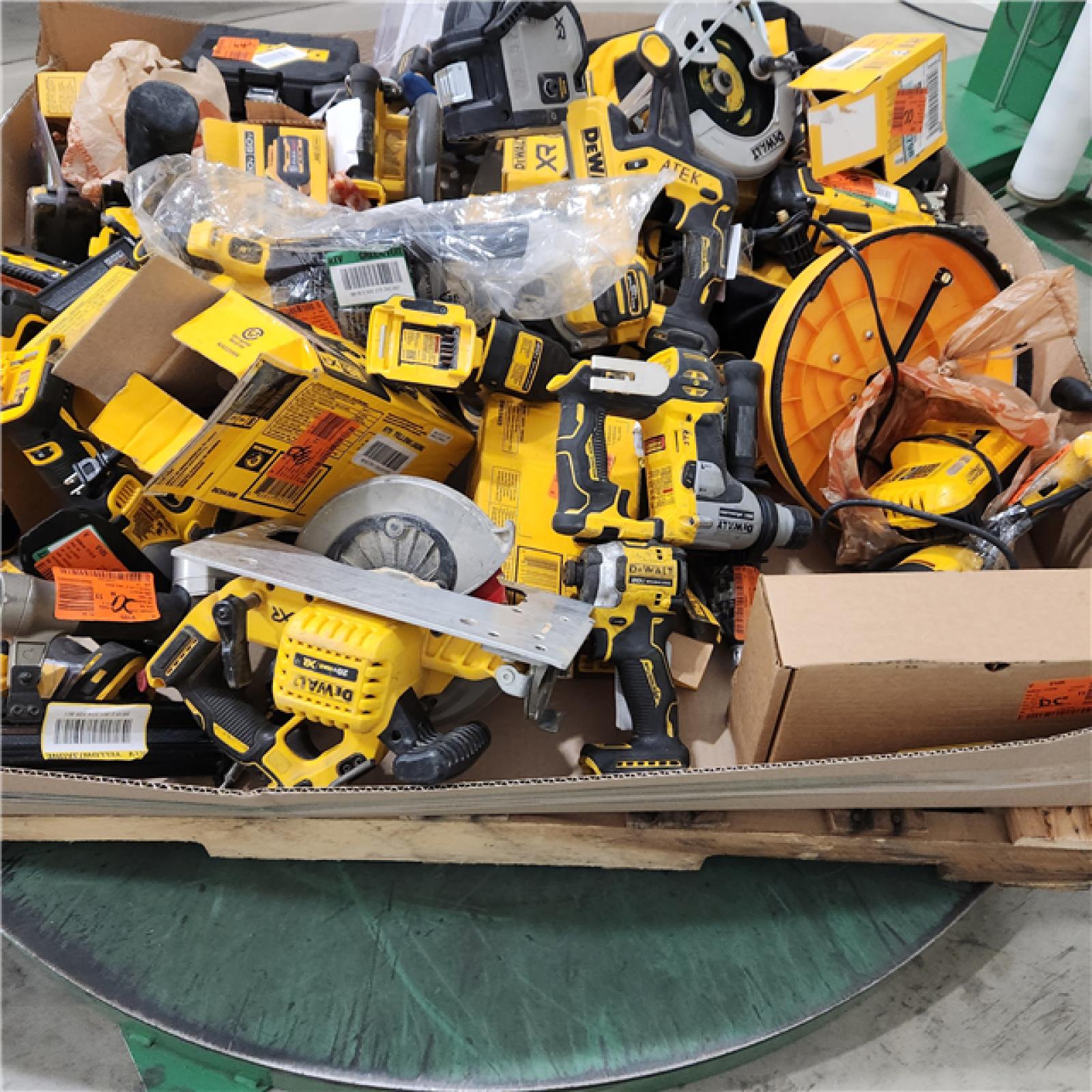 Dallas Location - As-Is DEWALT Tool Pallet