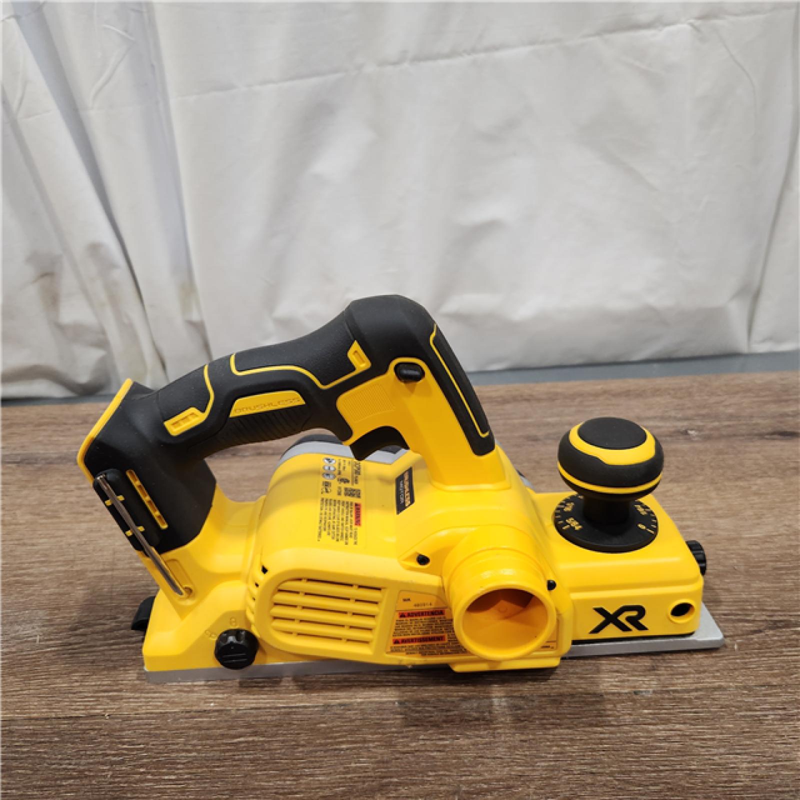 AS-IS DEWALT DCP580B 20V MAX Lithium Ion Brushless Planer