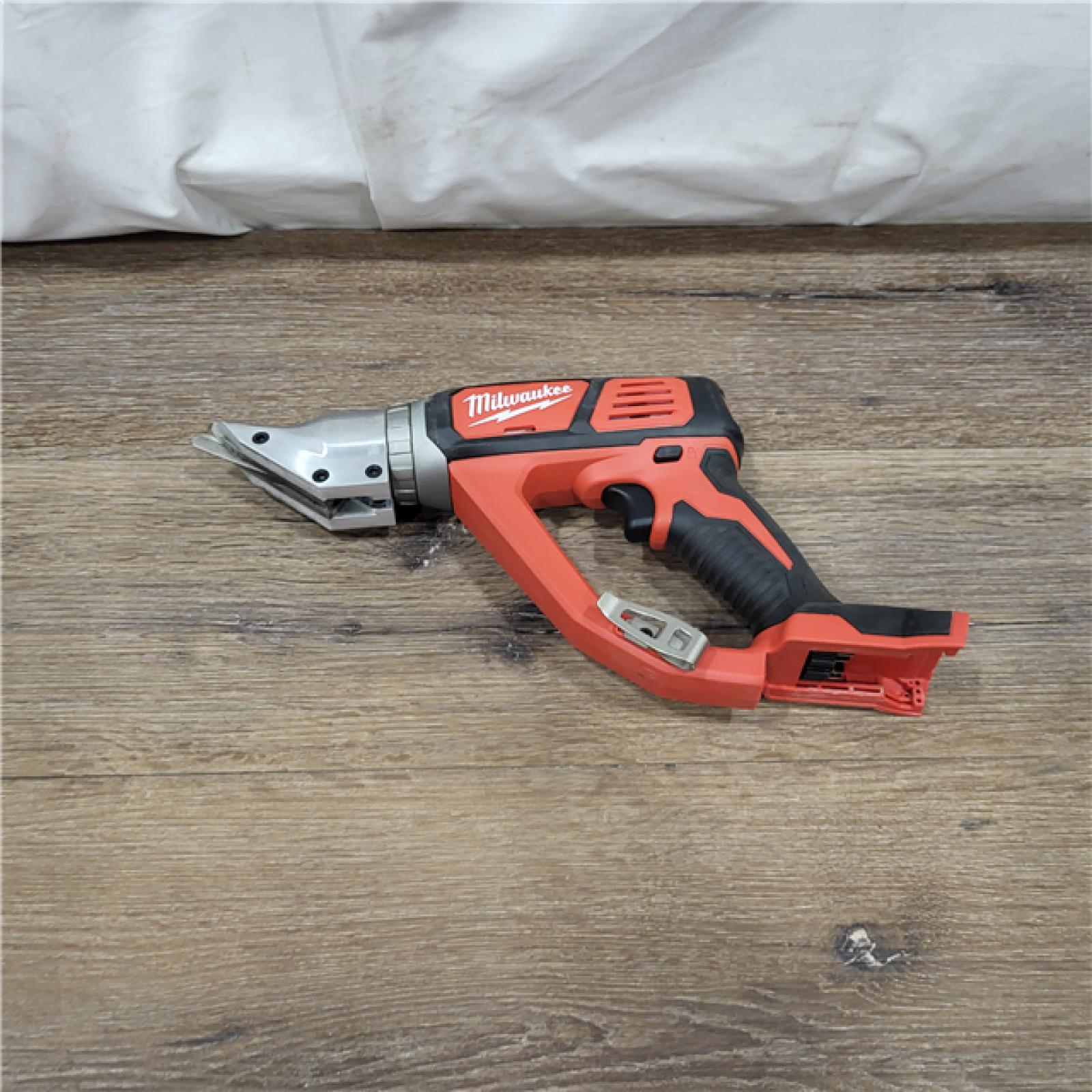 AS-IS Milwaukee M18 18-volt Lithium-ion Cordless 18-gauge Double Cut Metal Shear  Bare Tool