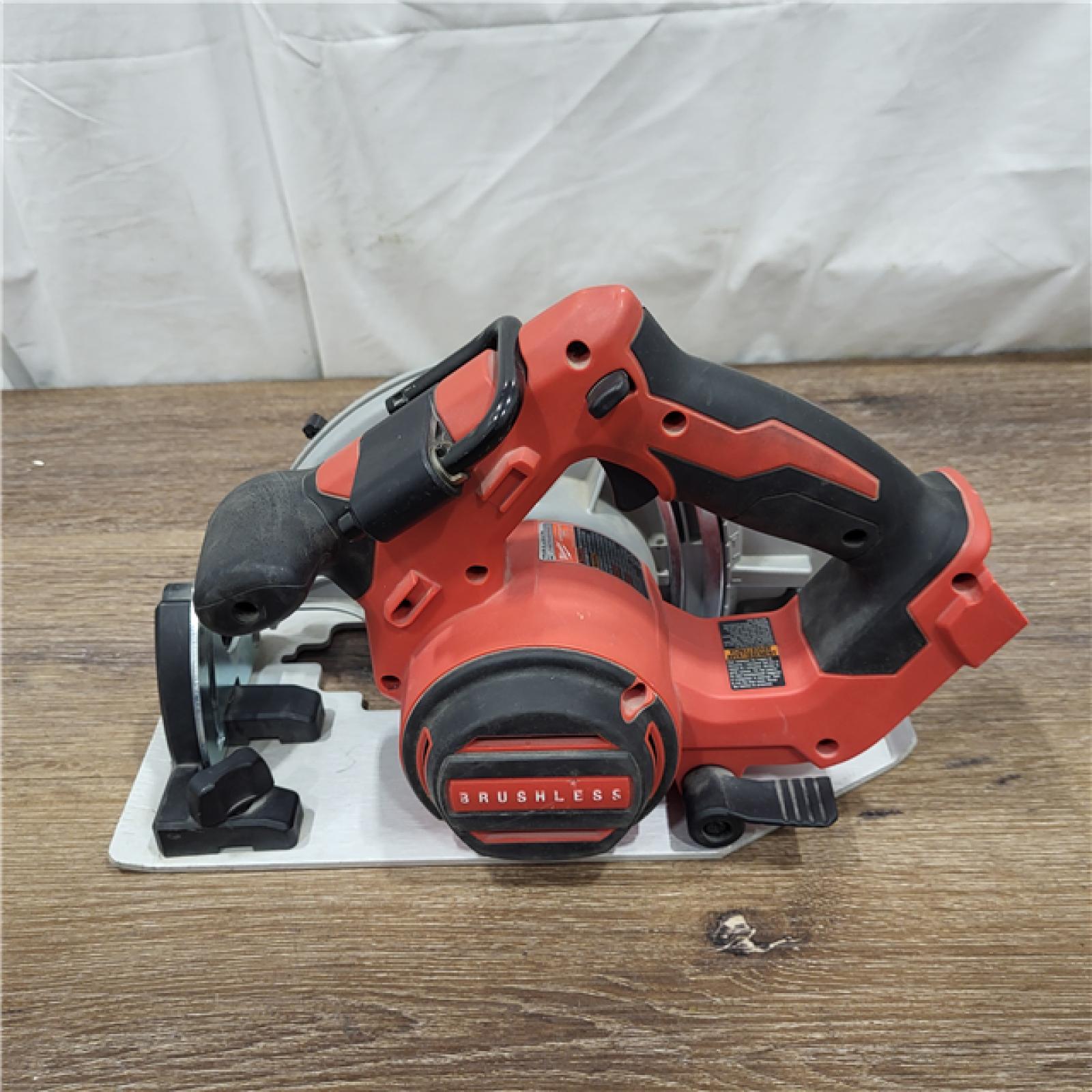 AS-IS Milwaukee M18 7-1/4  18V Brushless Circular Saw 2631-20 (Bare Tool)