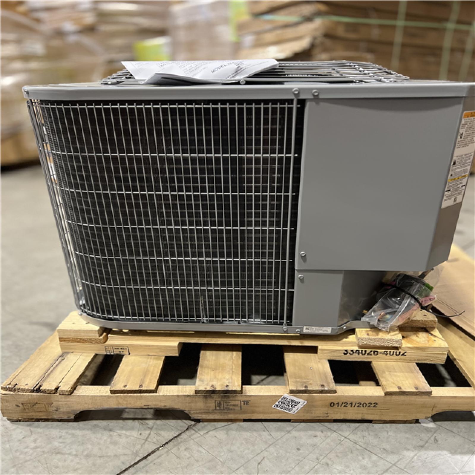 DALLAS LOCATION - Smartcomfort® by Carrier 2.5 Ton 14.3 Seer2 Heat Pump