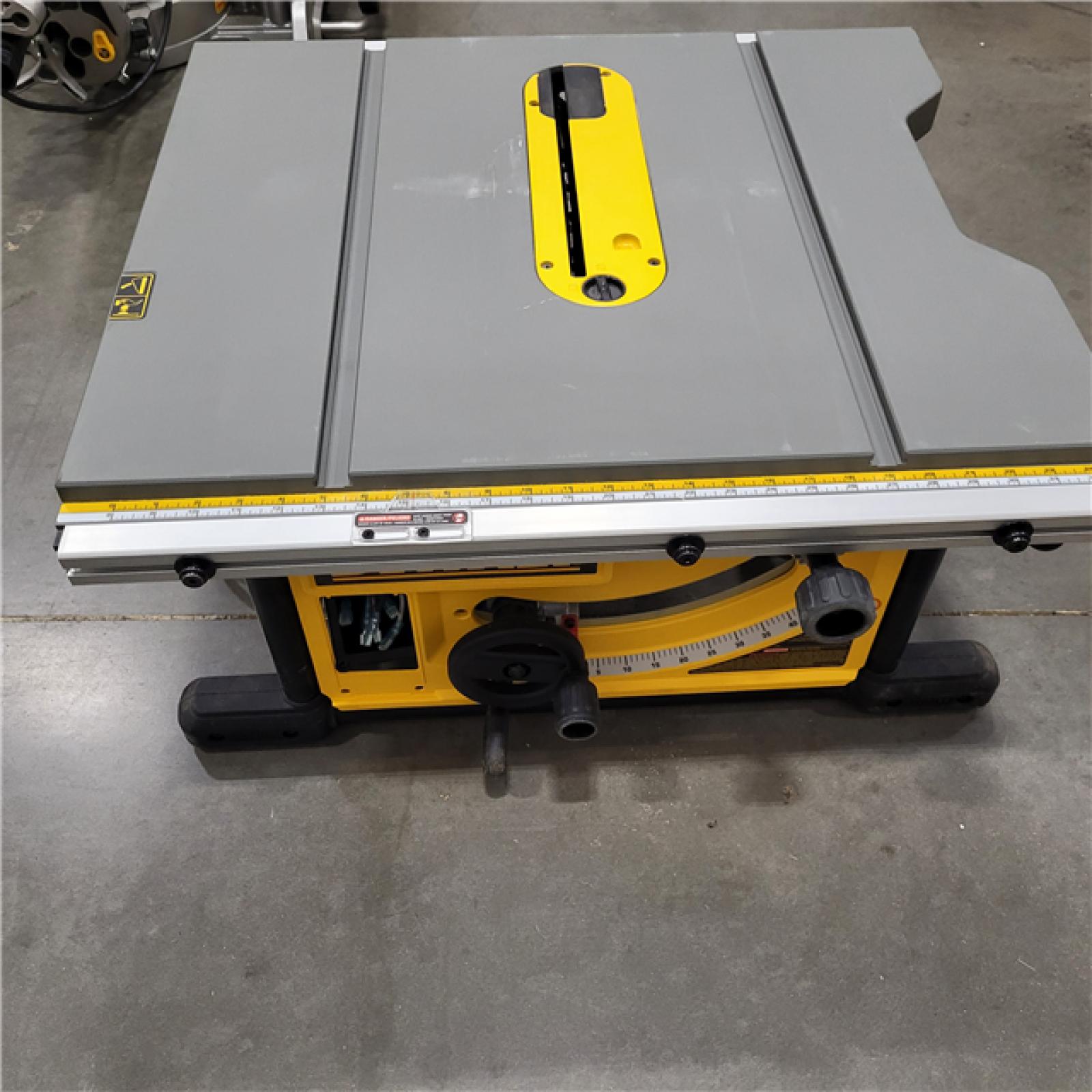 AS-IS DEWALT 10 in. 15 Amp 120V Site-Pro Compact Jobsite Table Saw