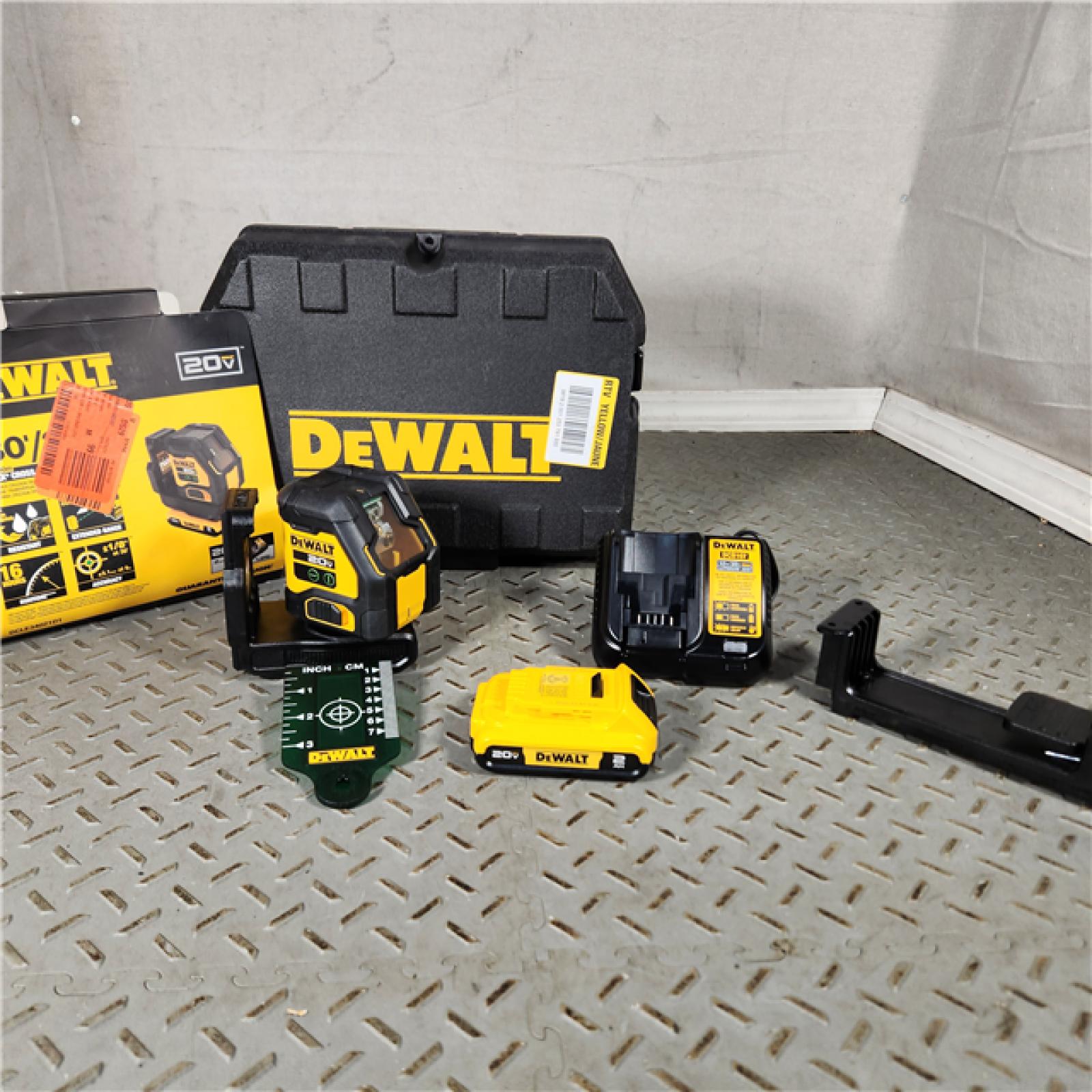 Houston location- AS-IS DEWALT 20V MAX Lithium-Ion Cross Line Laser Level Kit with 2.0Ah Battery, Charger and Case