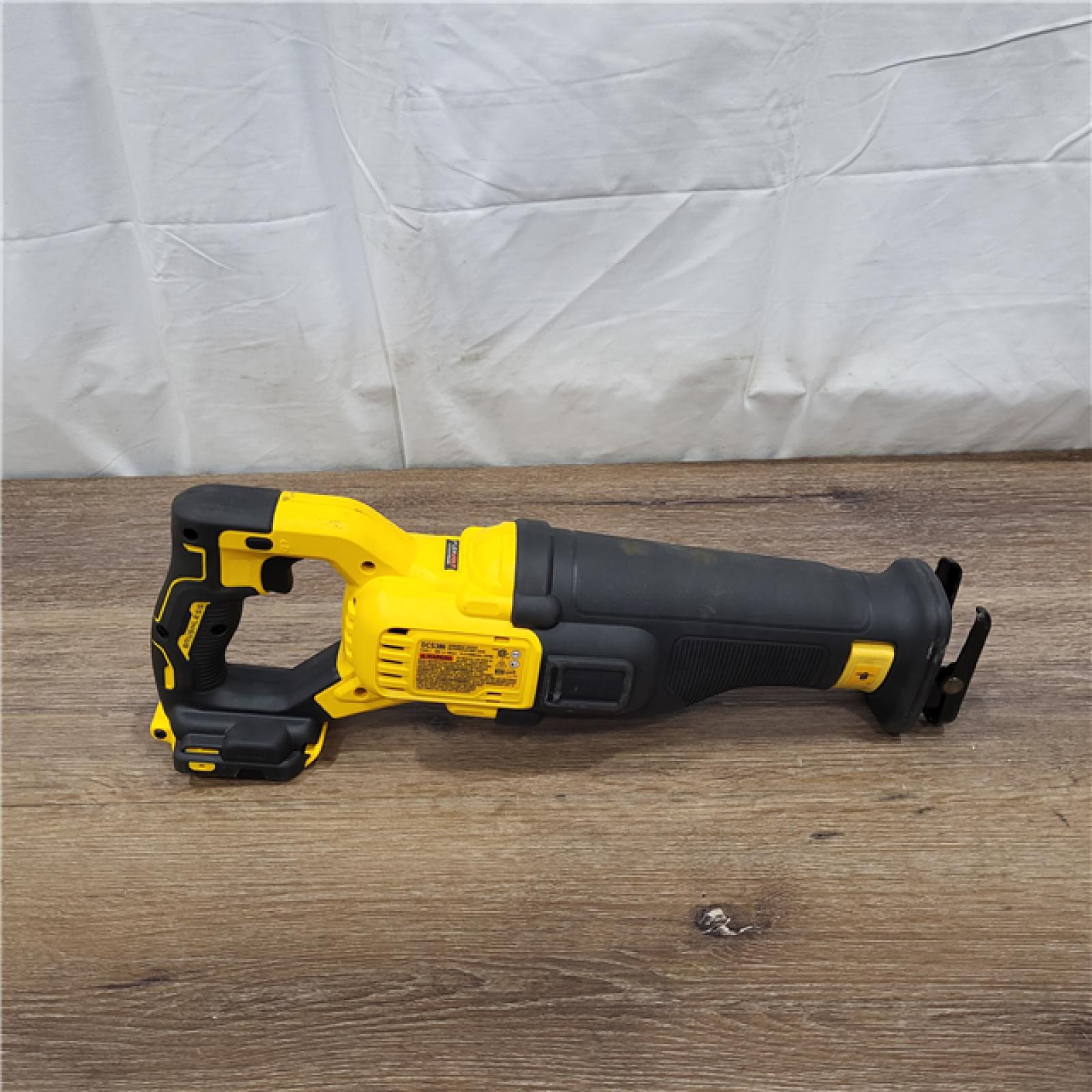 AS-IS 20V MAX Lithium Ion Cordless Brushless Reciprocating Saw with FLEXVOLT ADVANTAGE (Tool Only)