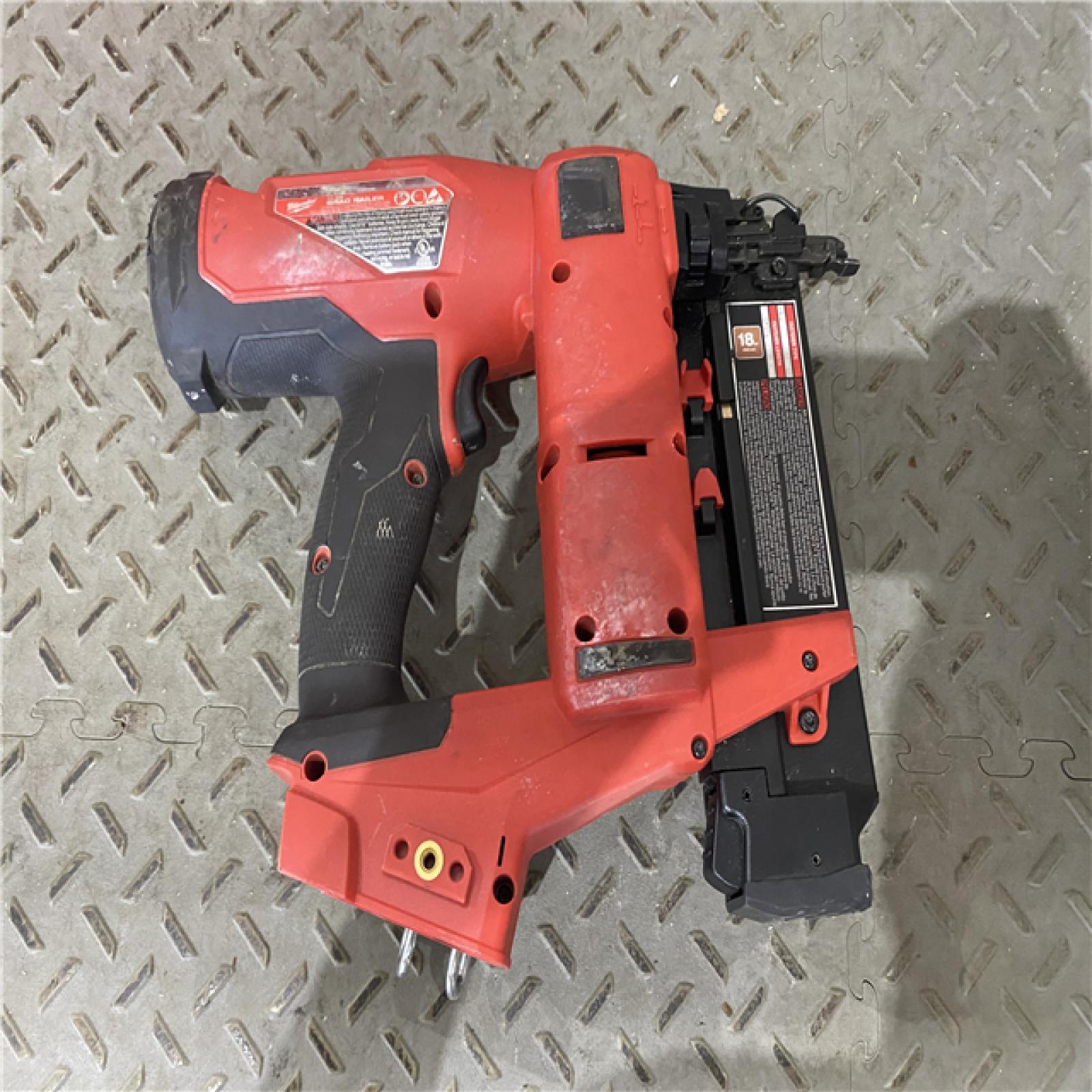 Houston location AS-IS 18 Milwaukee Tool Cordless Finish Nail Gun 18 V 3020-20