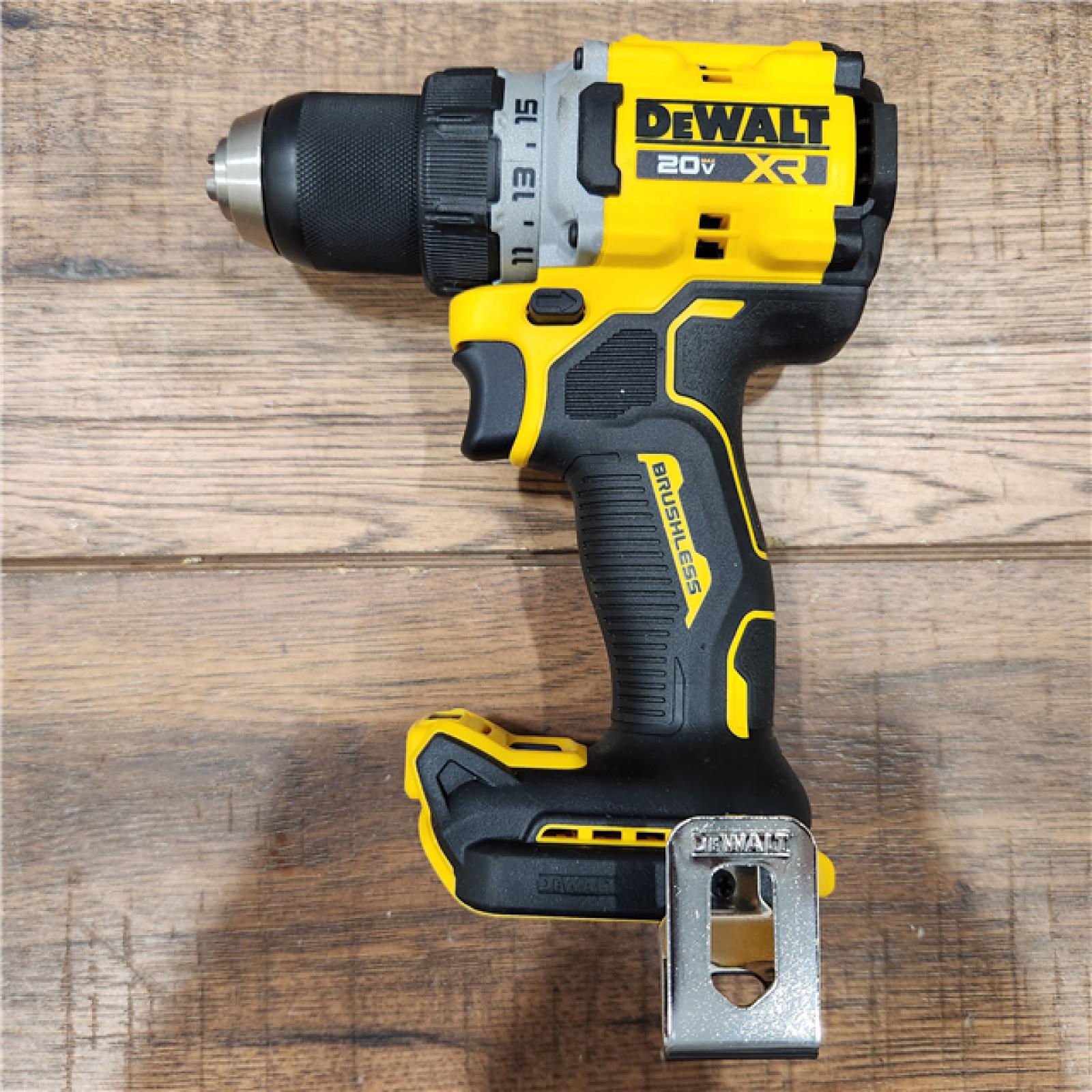 AS-IS DEWALT 20V MAX XR Brushless Cordless 1/2 Drill/Driver Kit